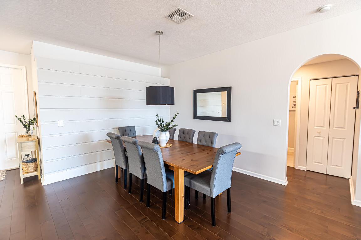 TOWN PARK, BENNINGTON - Residential