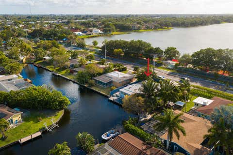 Tiny photo for 3470 NW 21st Avenue, Oakland Park, FL 33309 (MLS # B26017020)
