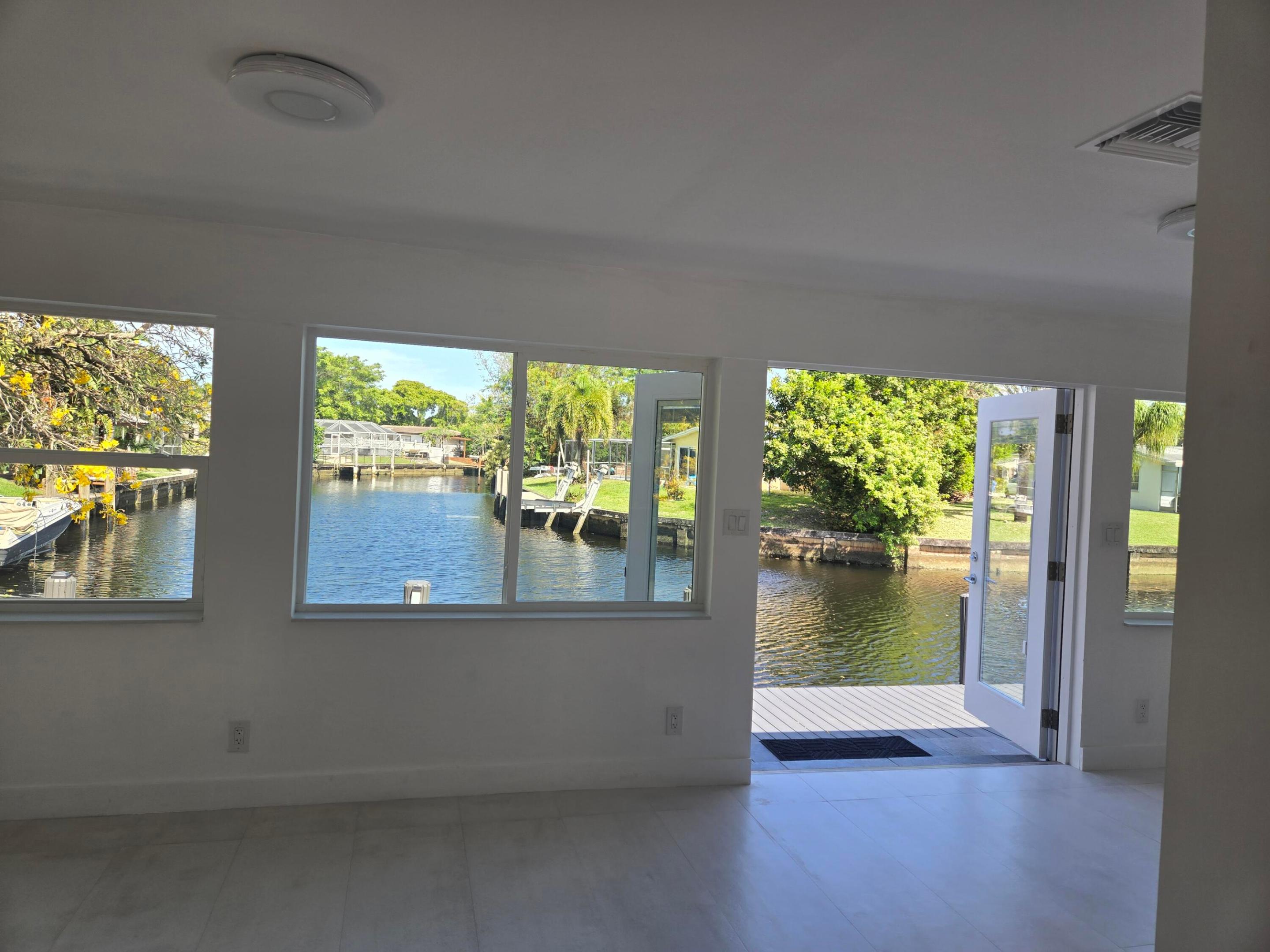 ROYAL PALM ACRES THIRD SEC - Residential