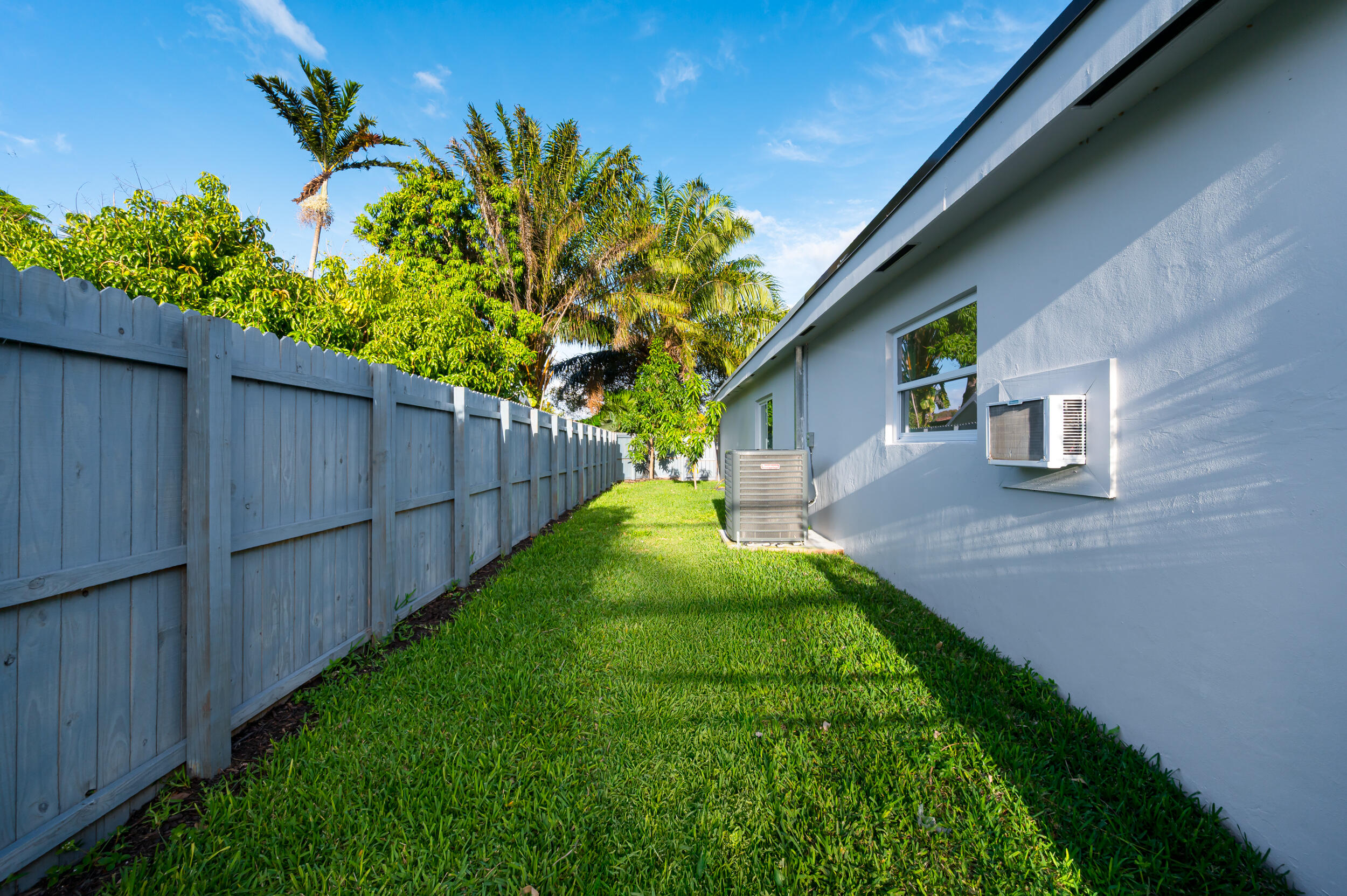 ROYAL PALM ACRES THIRD SEC - Residential