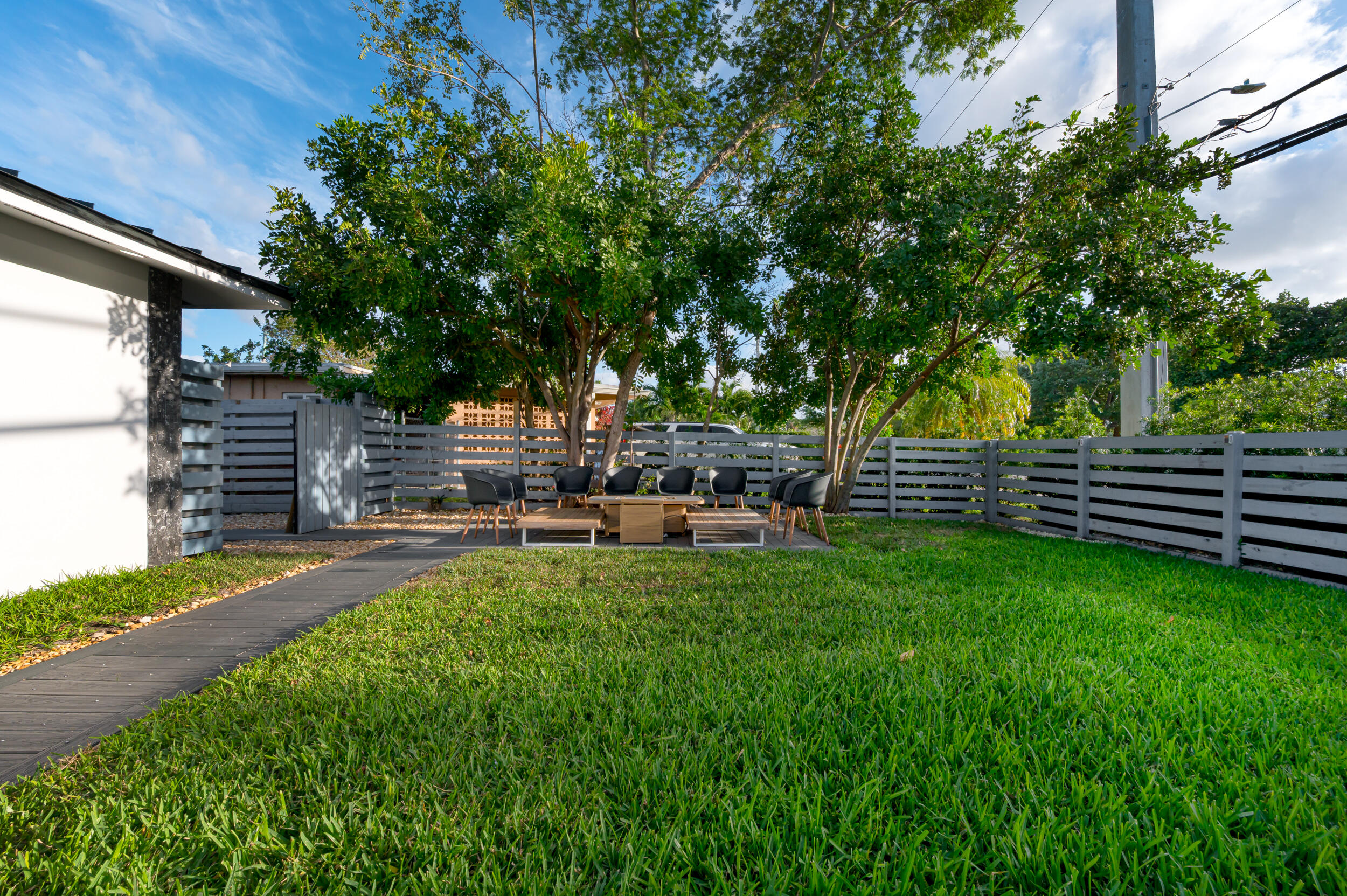 ROYAL PALM ACRES THIRD SEC - Residential