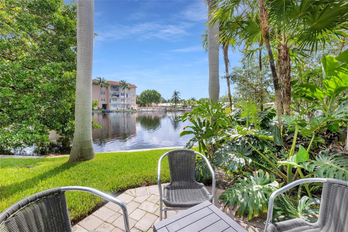 Townhouse Isles - Residential