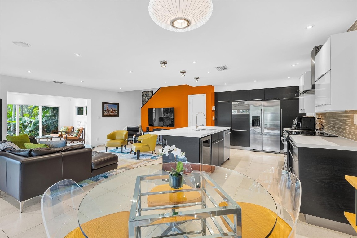 Townhouse Isles - Residential