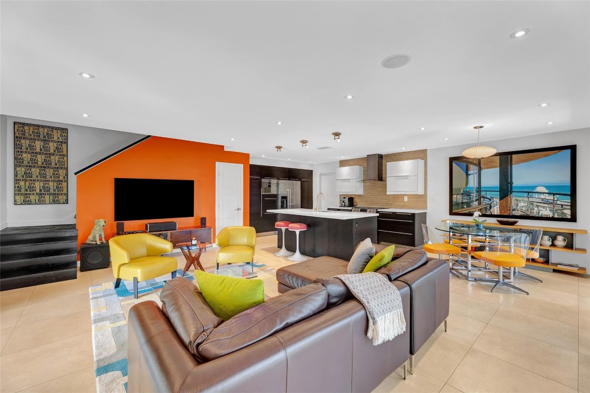 Townhouse Isles - Residential