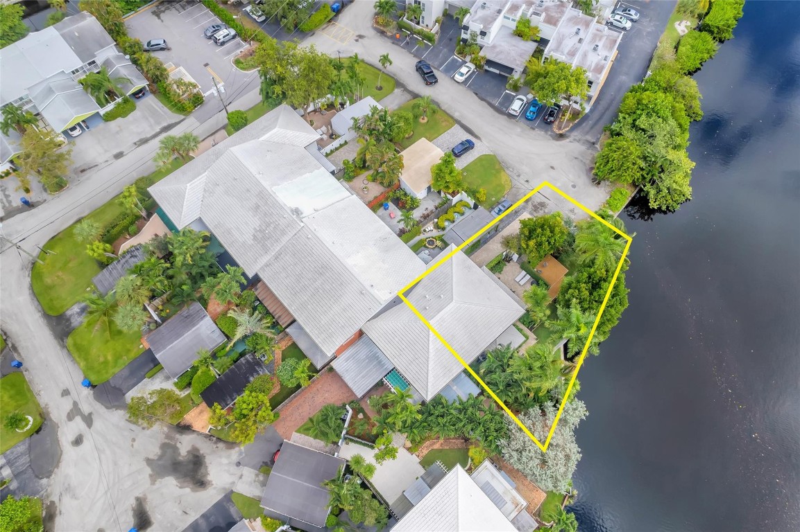 Townhouse Isles - Residential