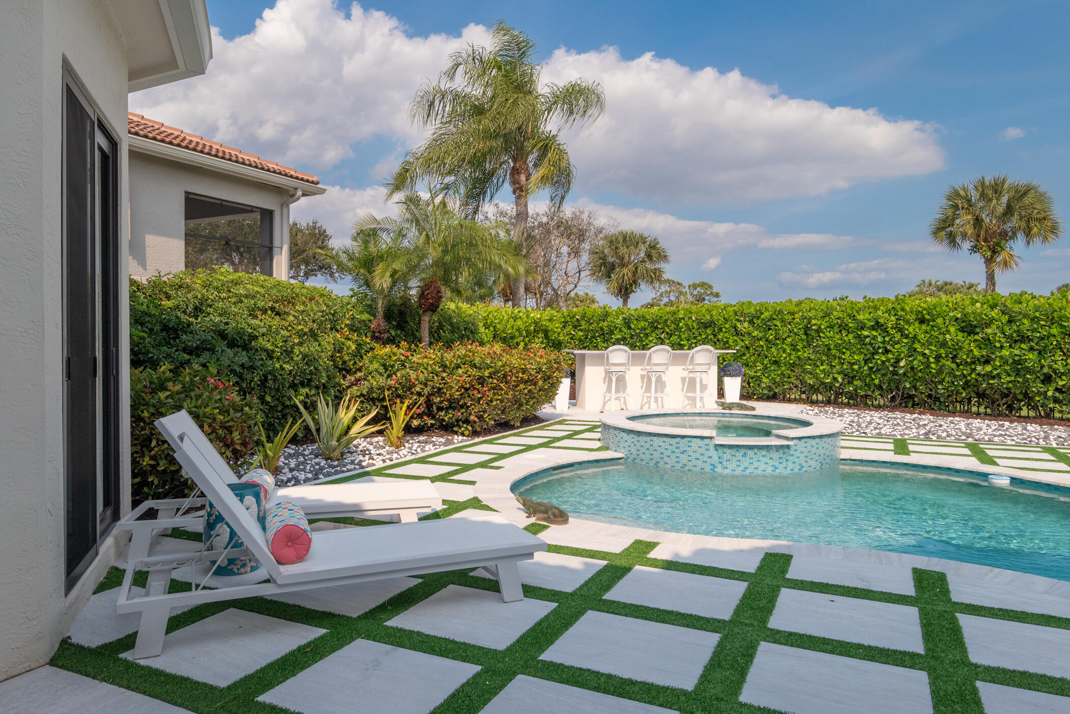 Ibis - Villagio - Residential