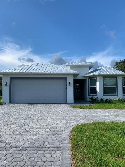 Photo of 2902 SW Savona Boulevard, Port Saint Lucie, FL 34953 (MLS # B26089782)