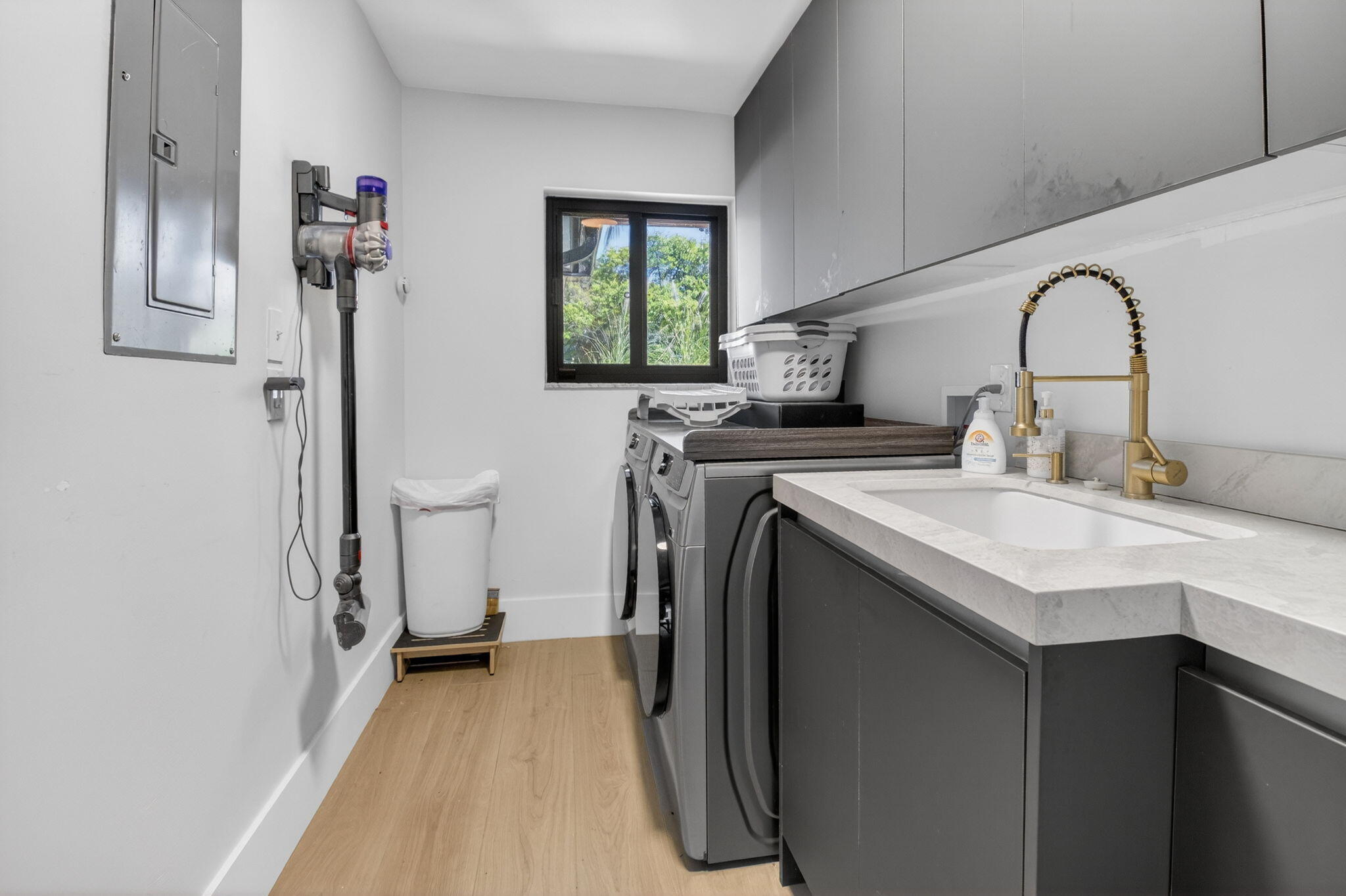 FAIRCREST HEIGHTS - Residential