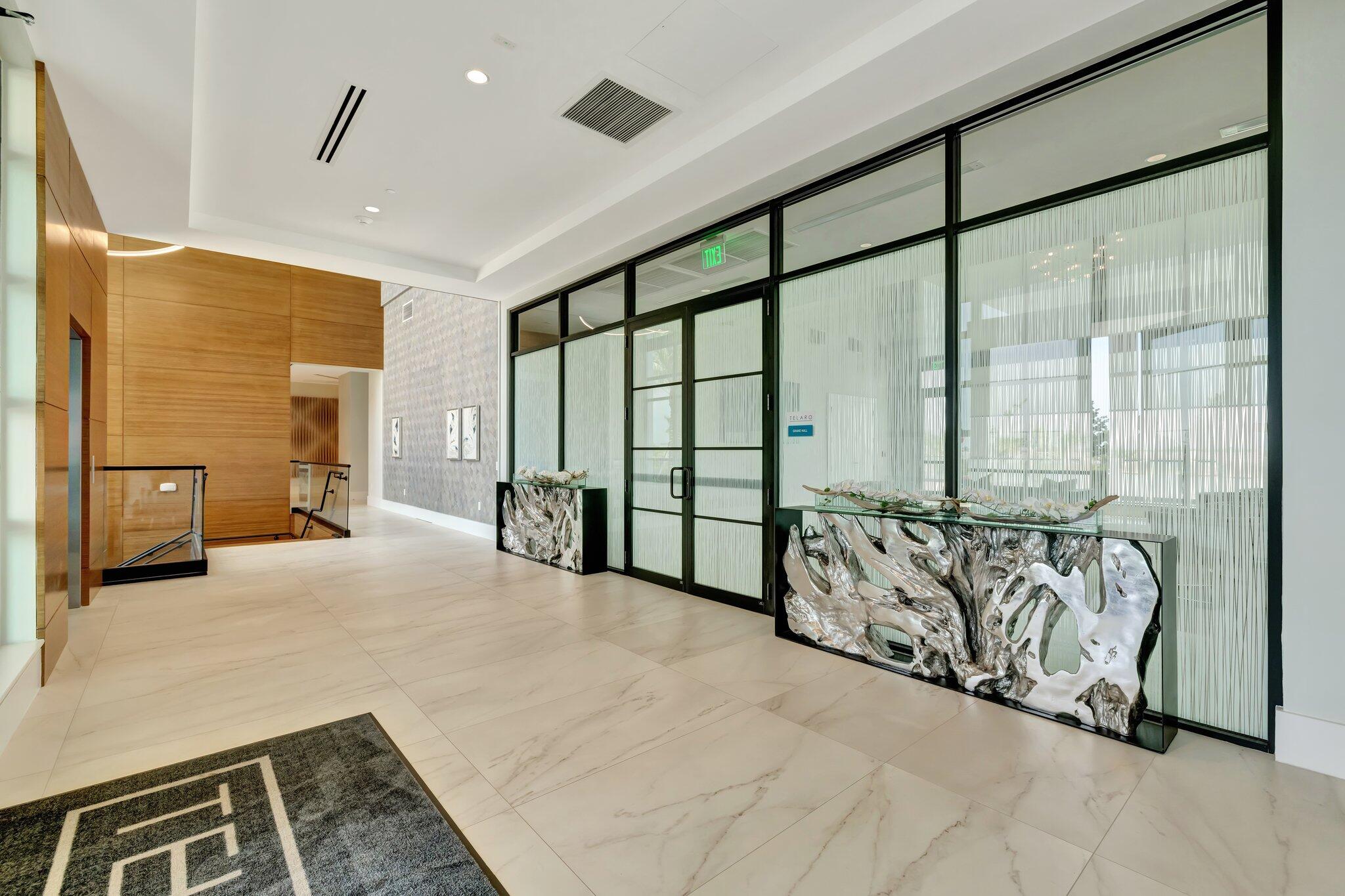 TELARO AT SOUTHERN GROVE - Residential