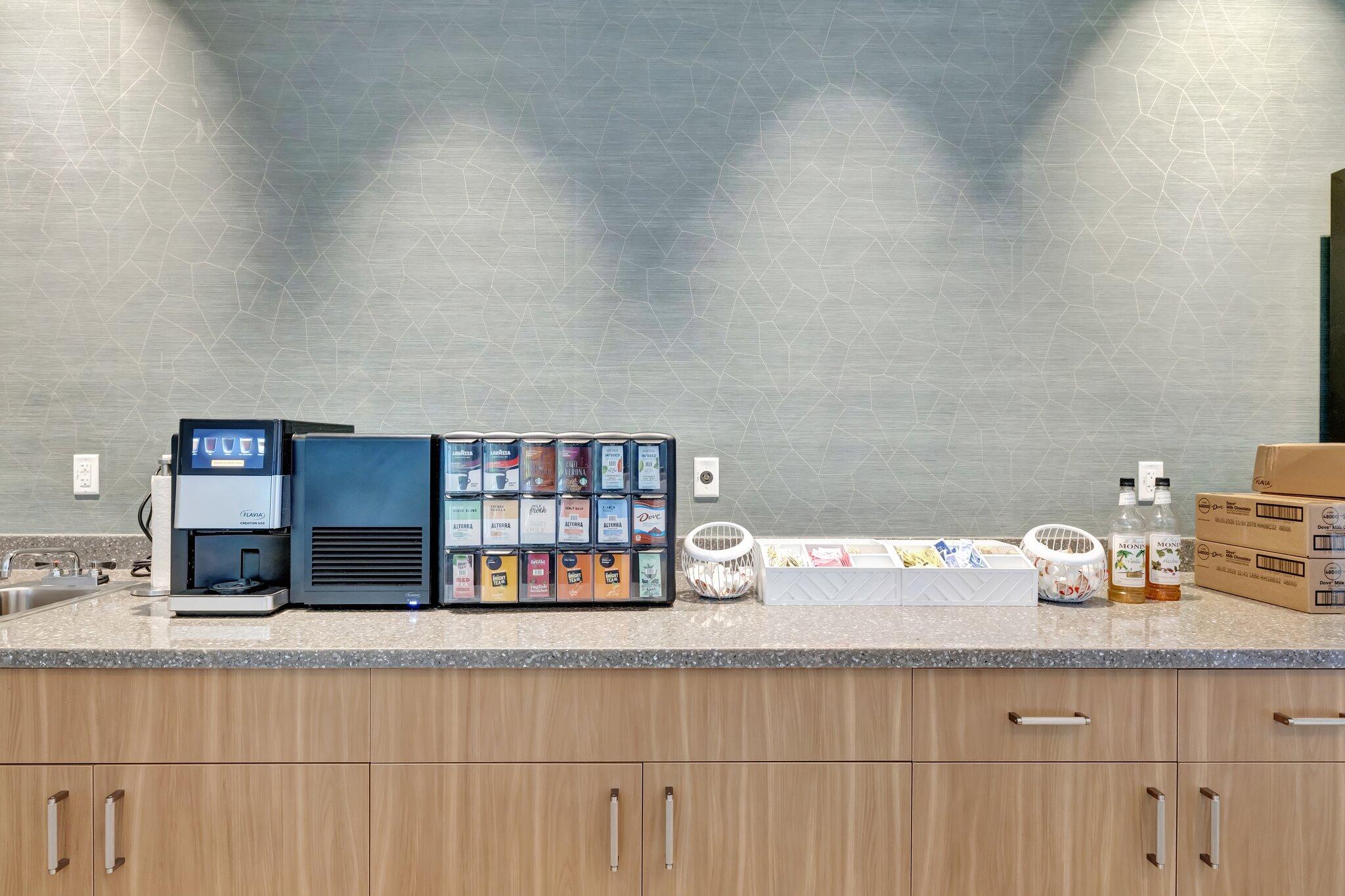 TELARO AT SOUTHERN GROVE - Residential