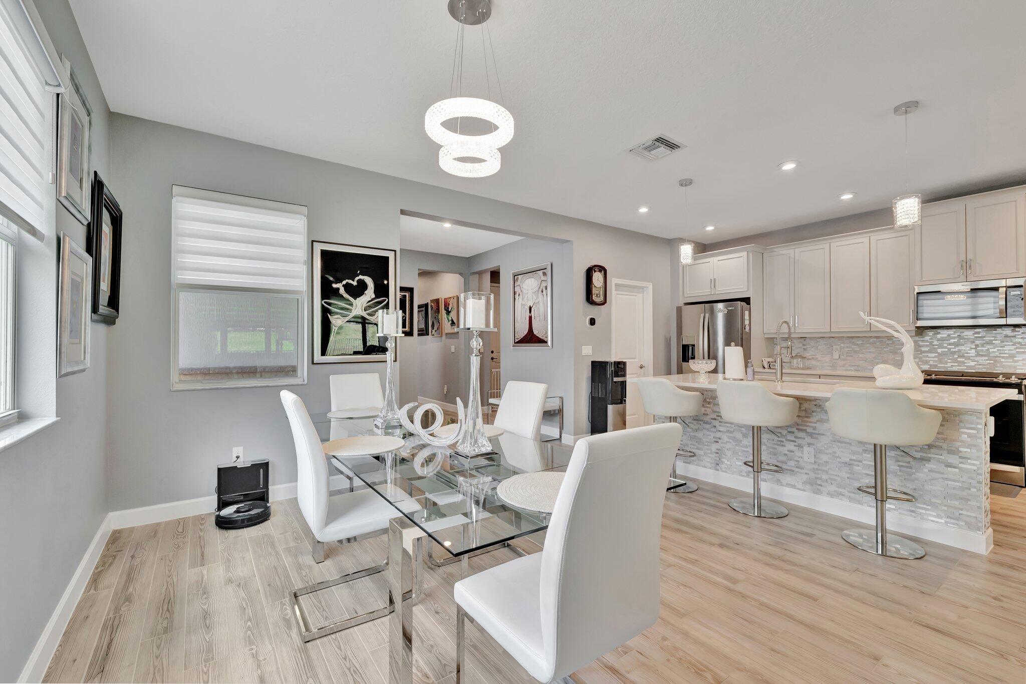 TELARO AT SOUTHERN GROVE - Residential