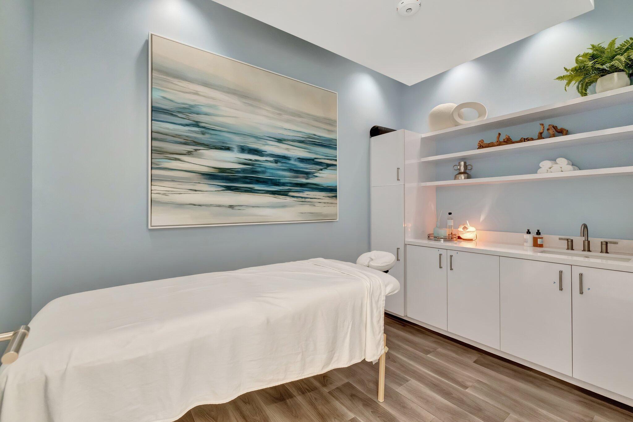 TELARO AT SOUTHERN GROVE - Residential