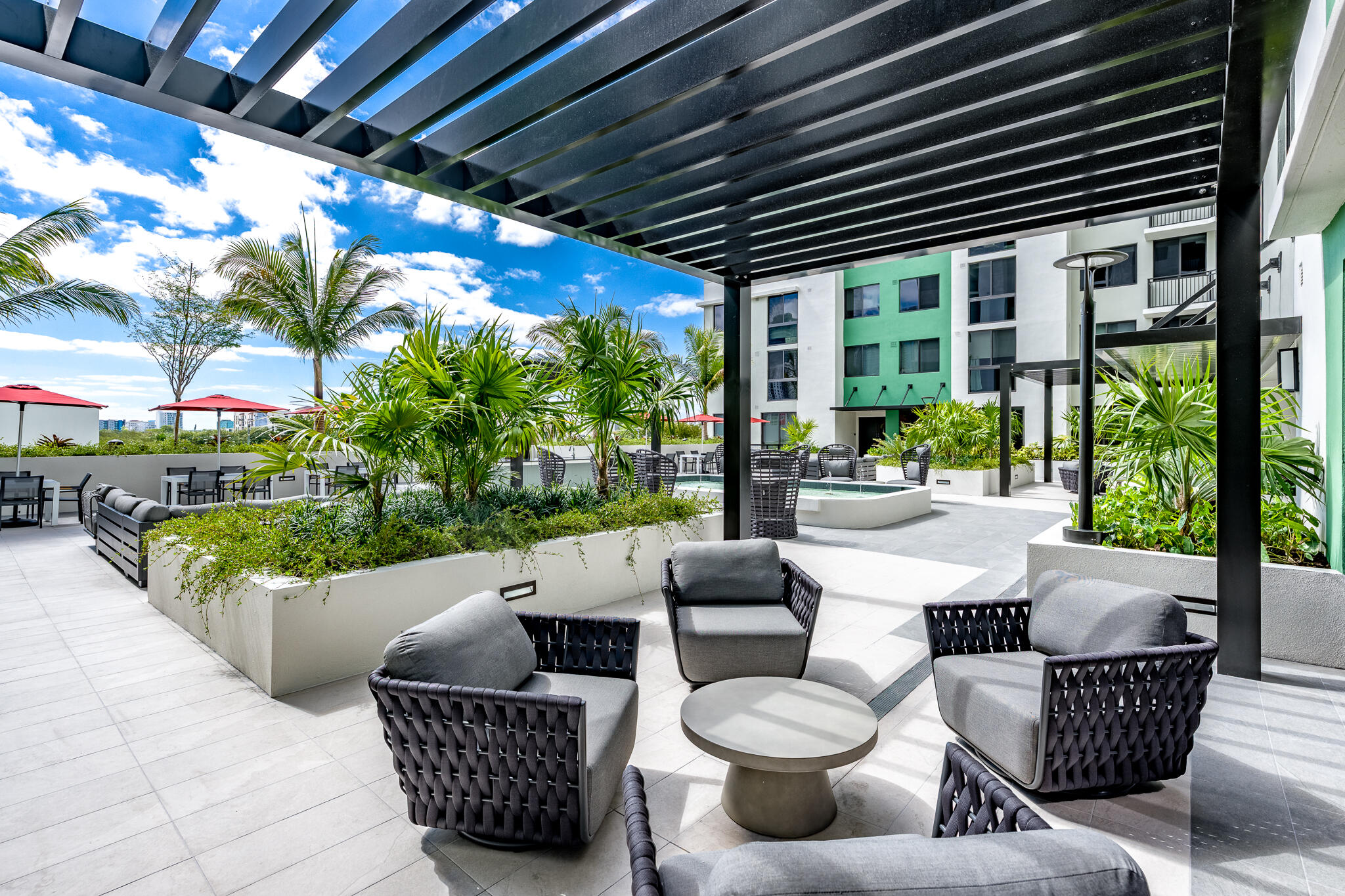 450 SW 5th Street 401