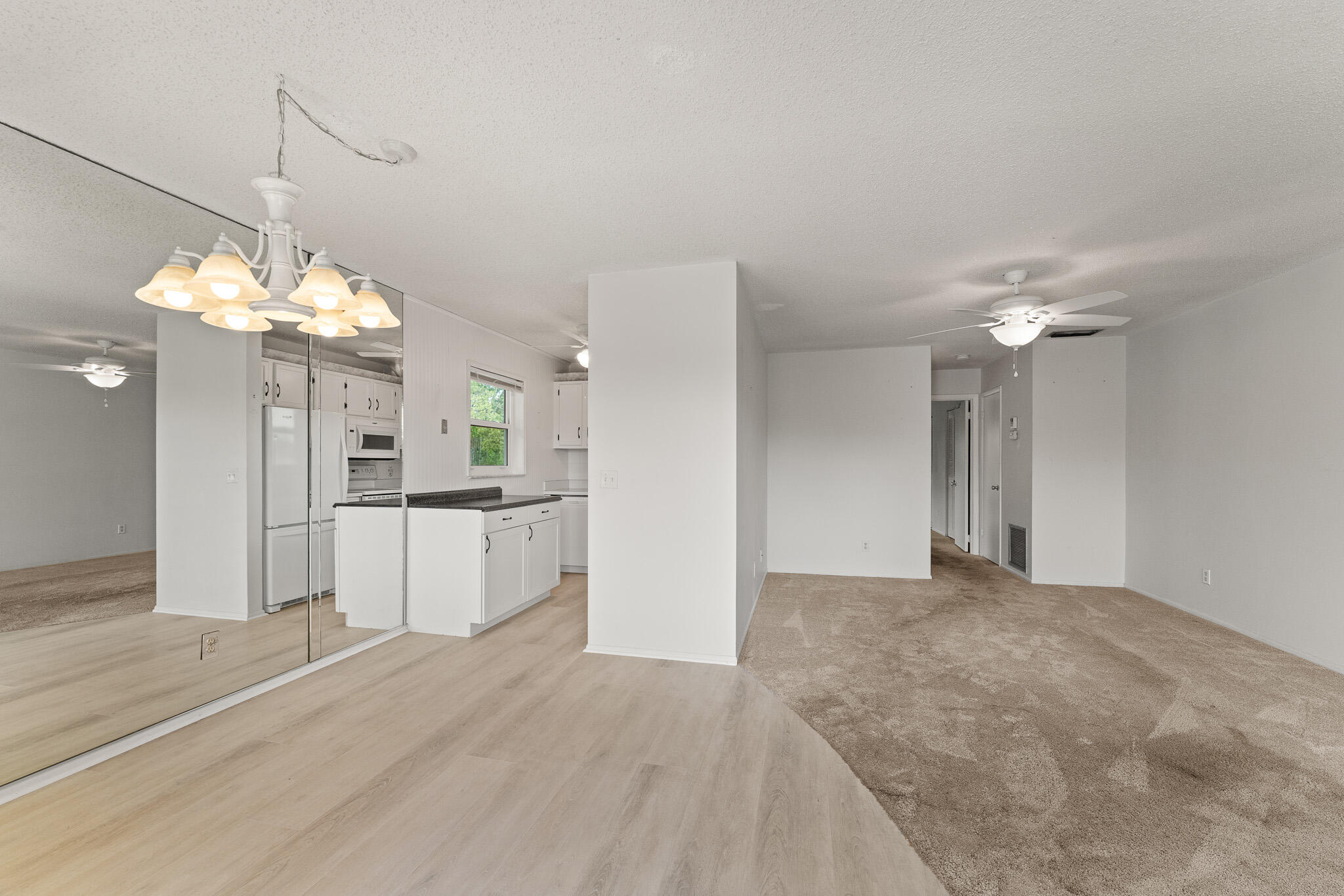 VISTA DEL LAGO CONDO - Residential