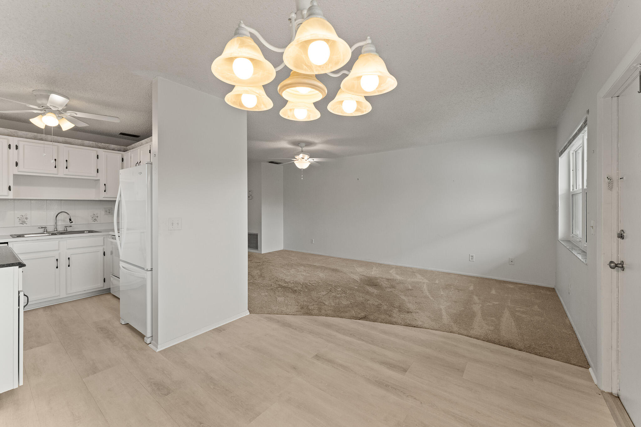 VISTA DEL LAGO CONDO - Residential