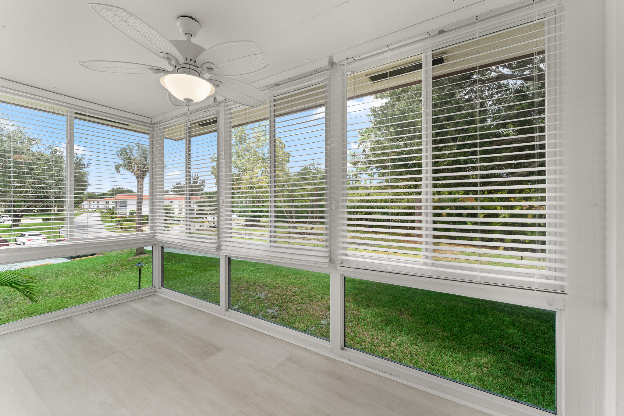 VISTA DEL LAGO CONDO - Residential