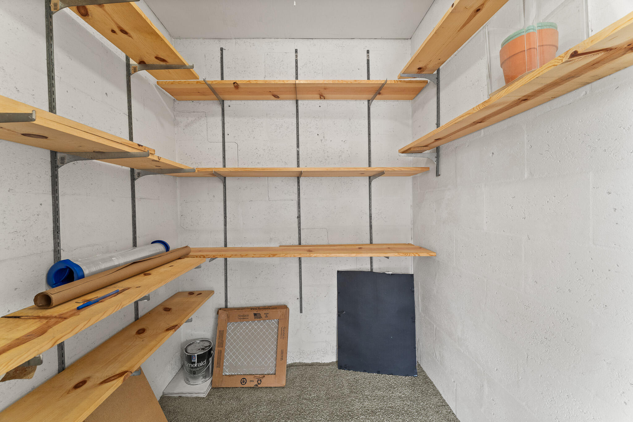 VISTA DEL LAGO CONDO - Residential