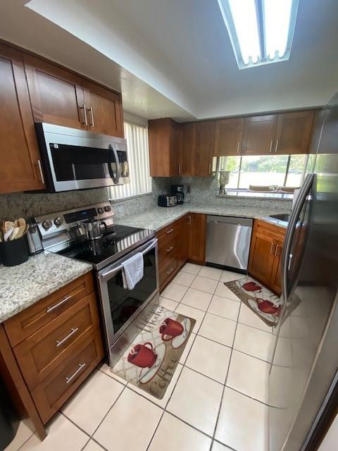 11524 Terra Bella Blvd 11524