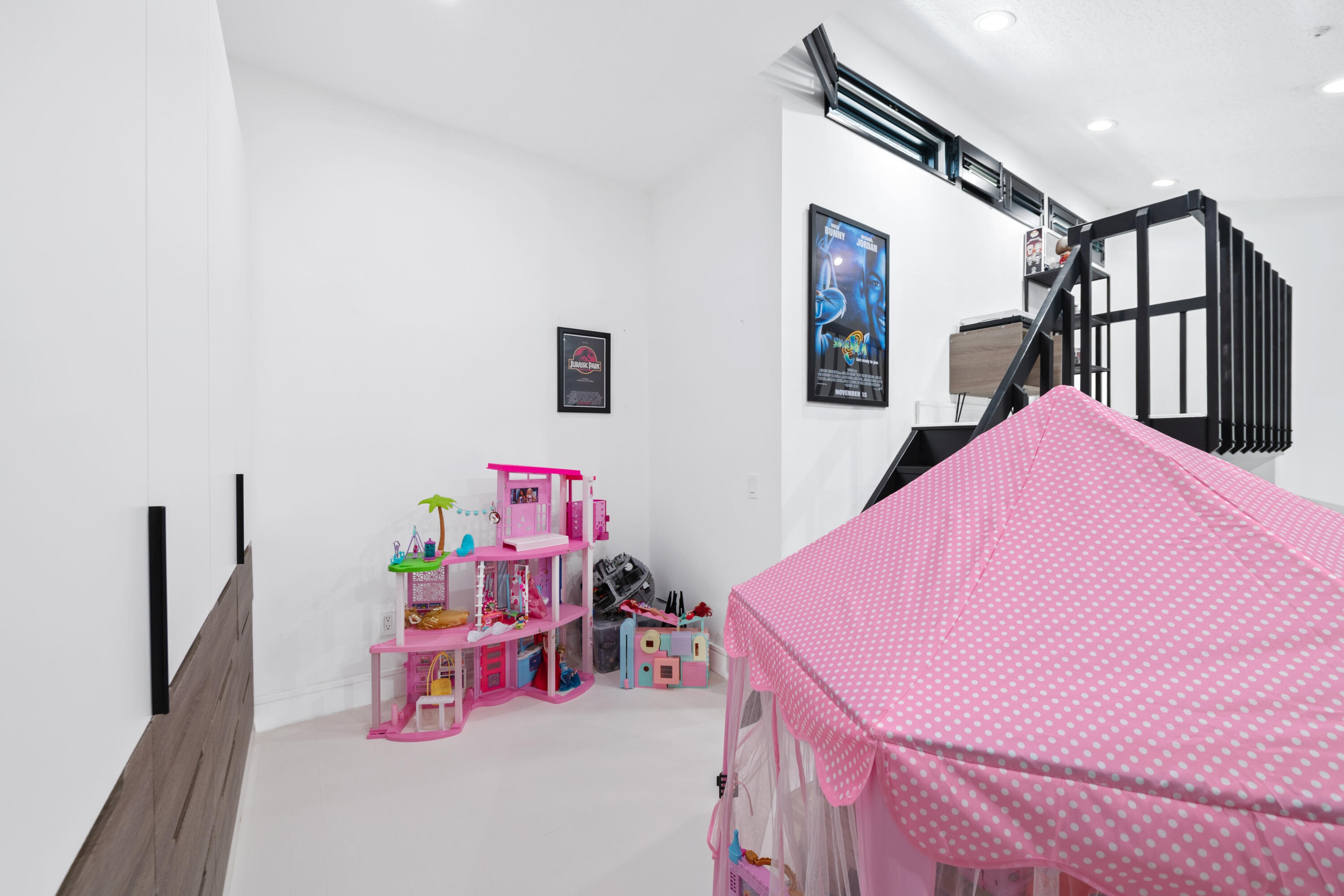 GREENVIEW SHORES - Residential