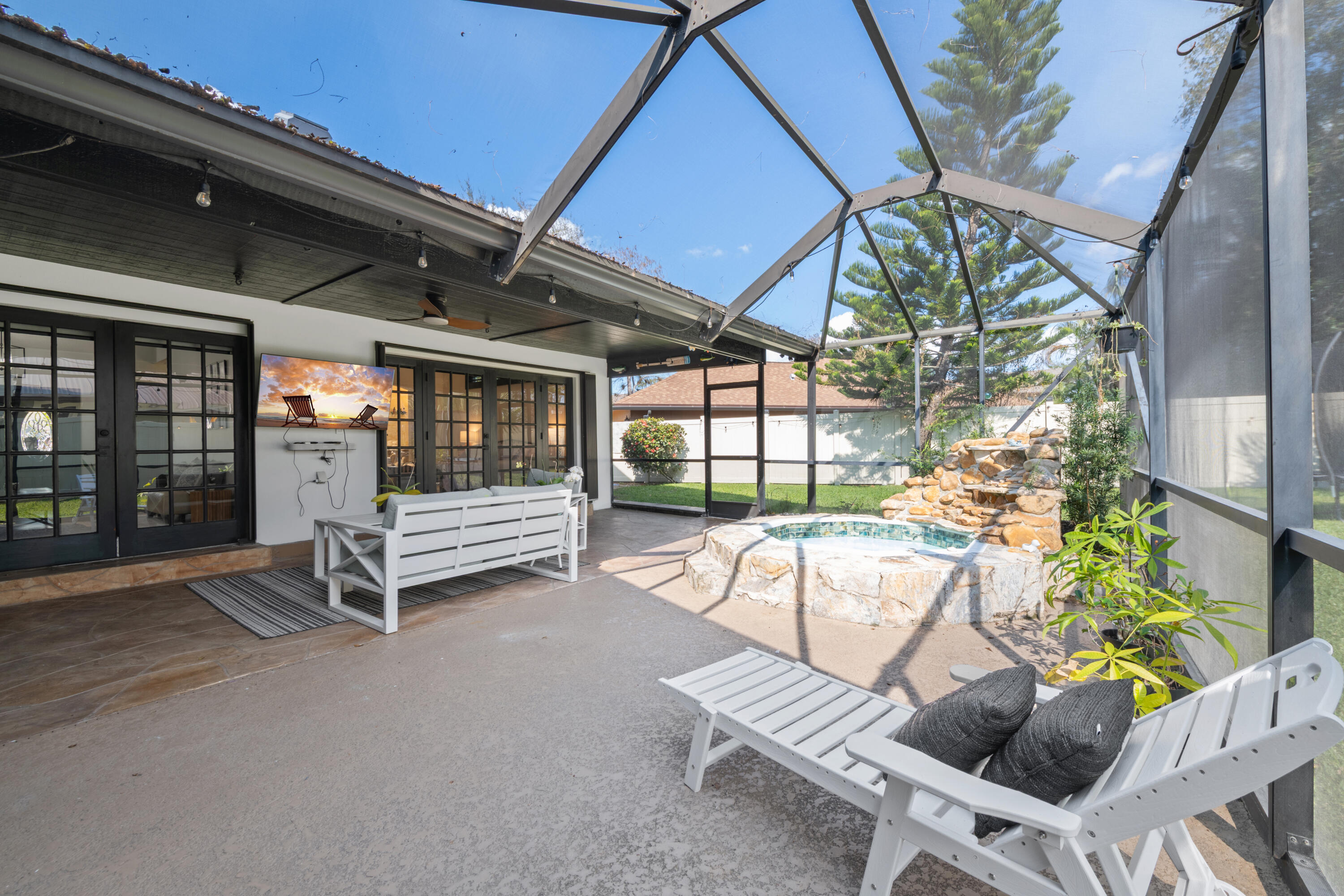 GREENVIEW SHORES - Residential