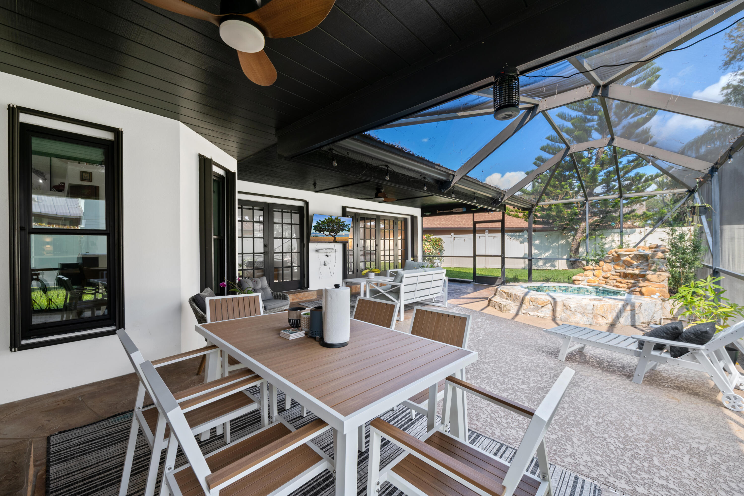 GREENVIEW SHORES - Residential