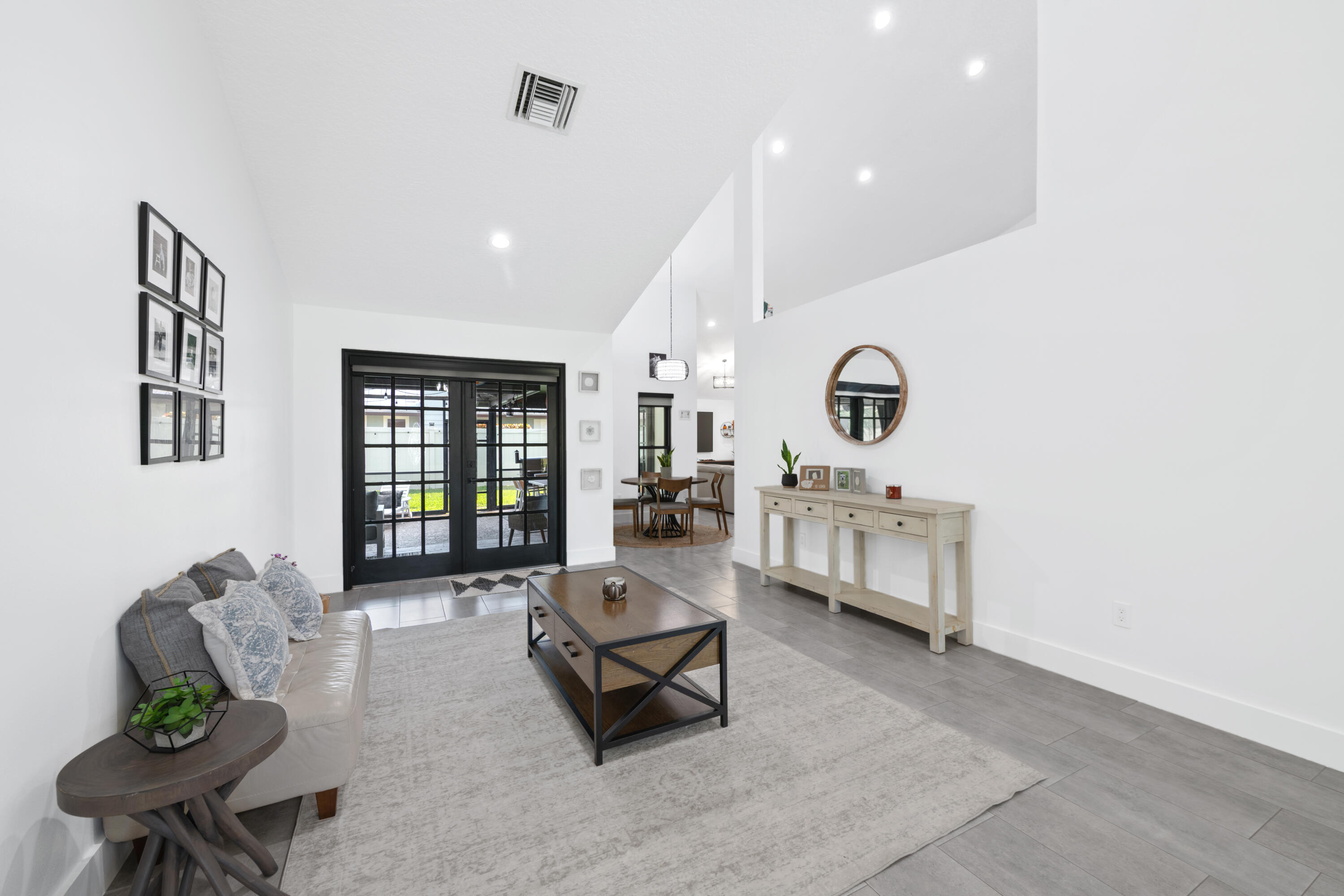 GREENVIEW SHORES - Residential