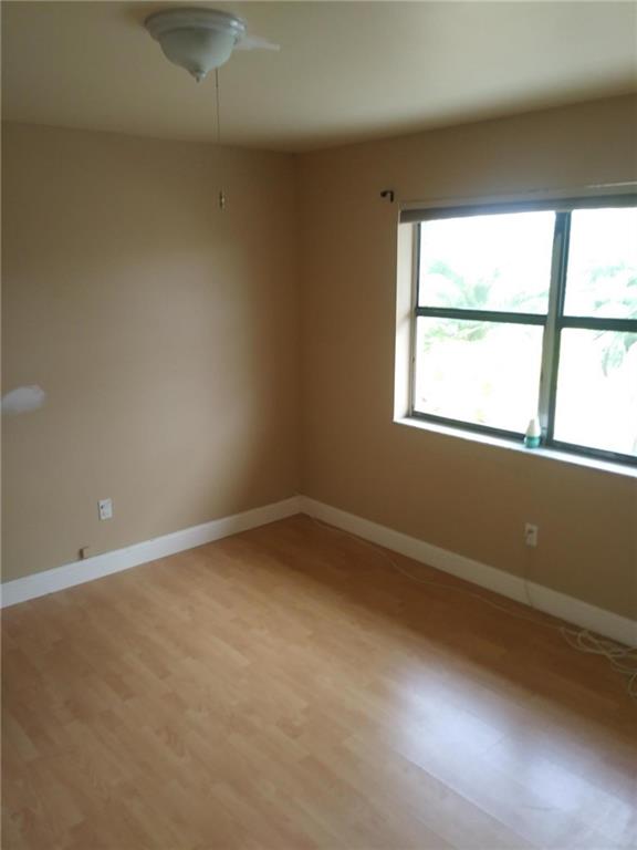 Hammocks Sec 03 - Residential Lease