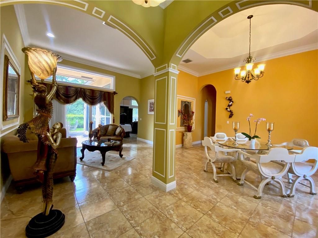 Photo of 7101 Pinecreek Ln, Coconut Creek, FL 33073 (MLS # F10297622)