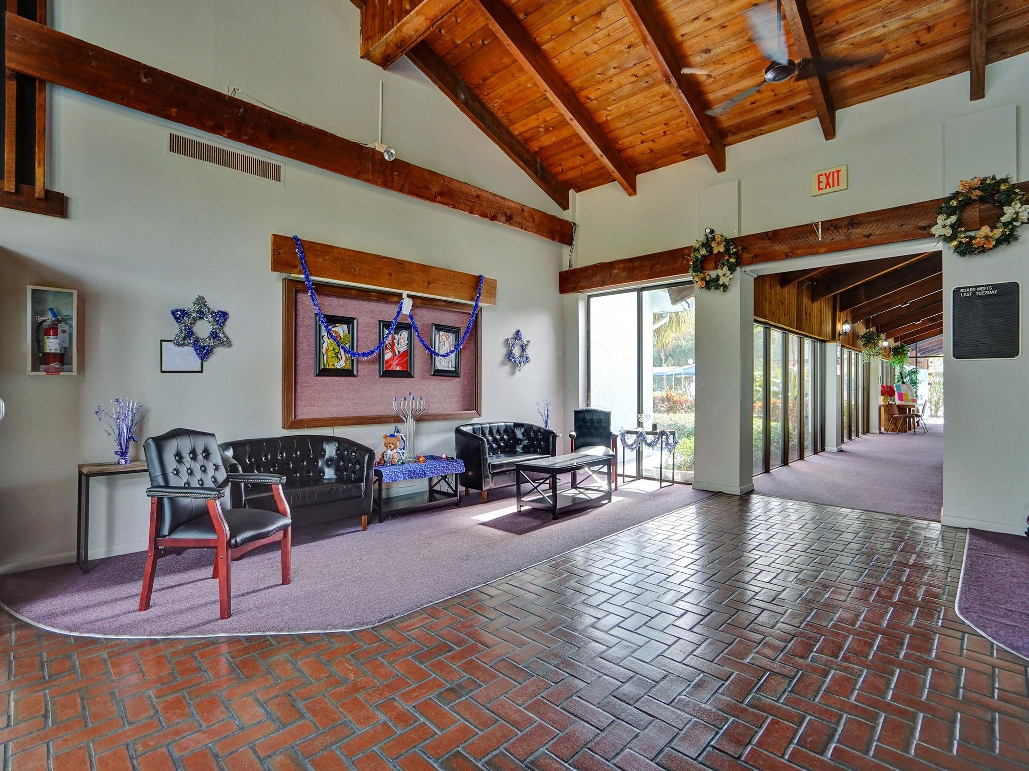 Palm Springs II - Residential