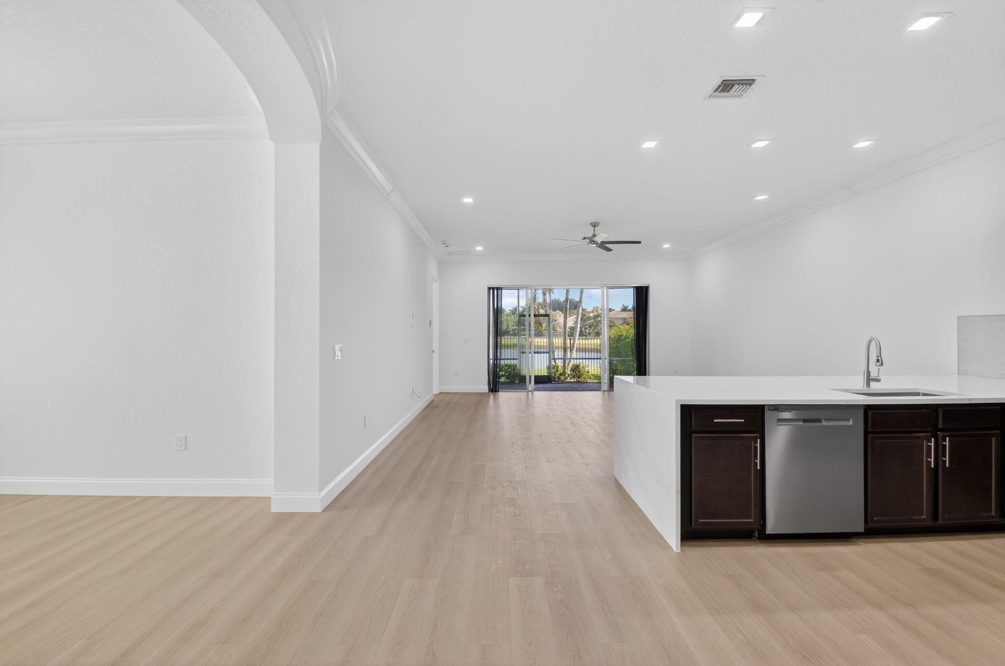 TRAILS AT CANYON - Residential Lease