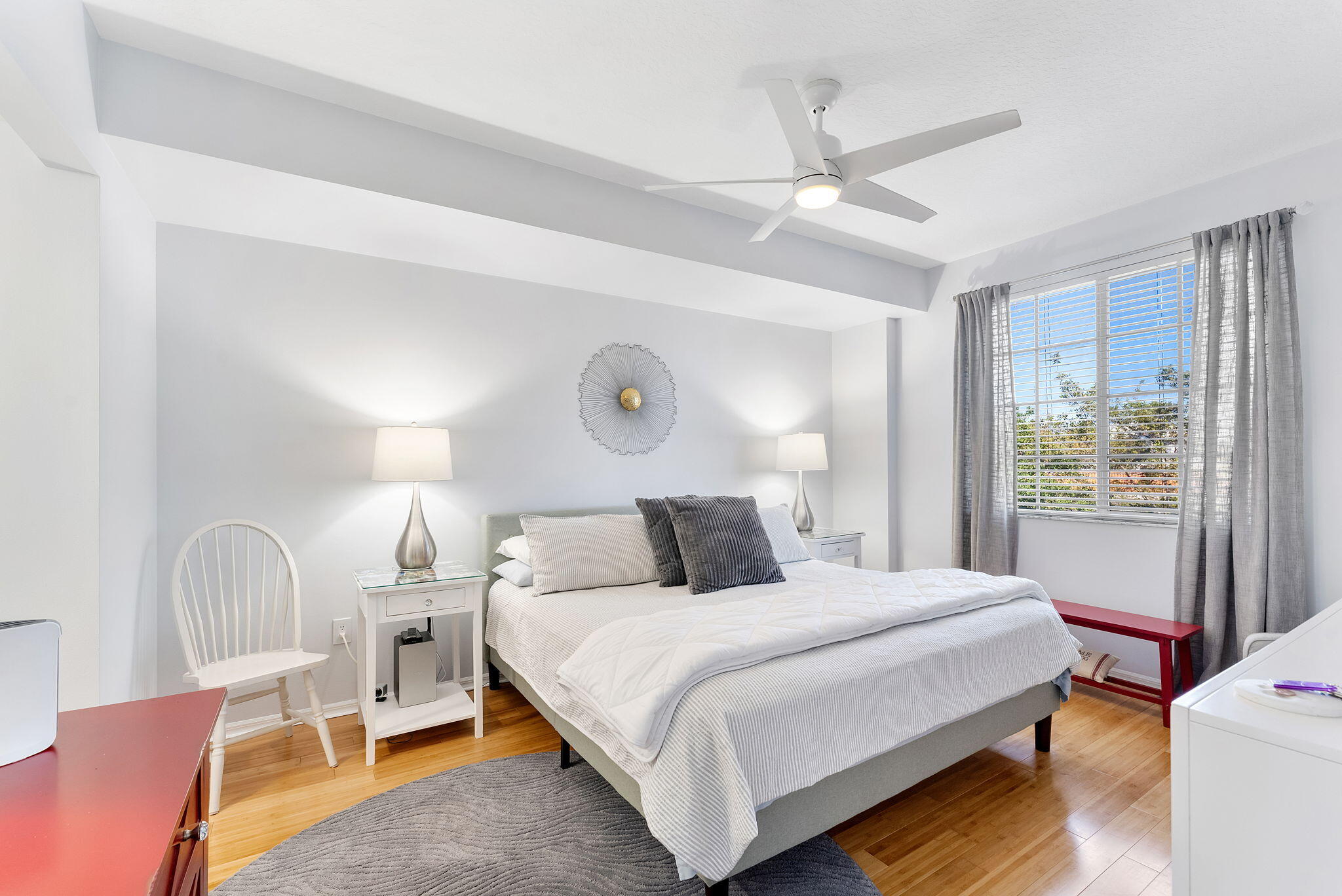 PINEAPPLE GROVE - Residential