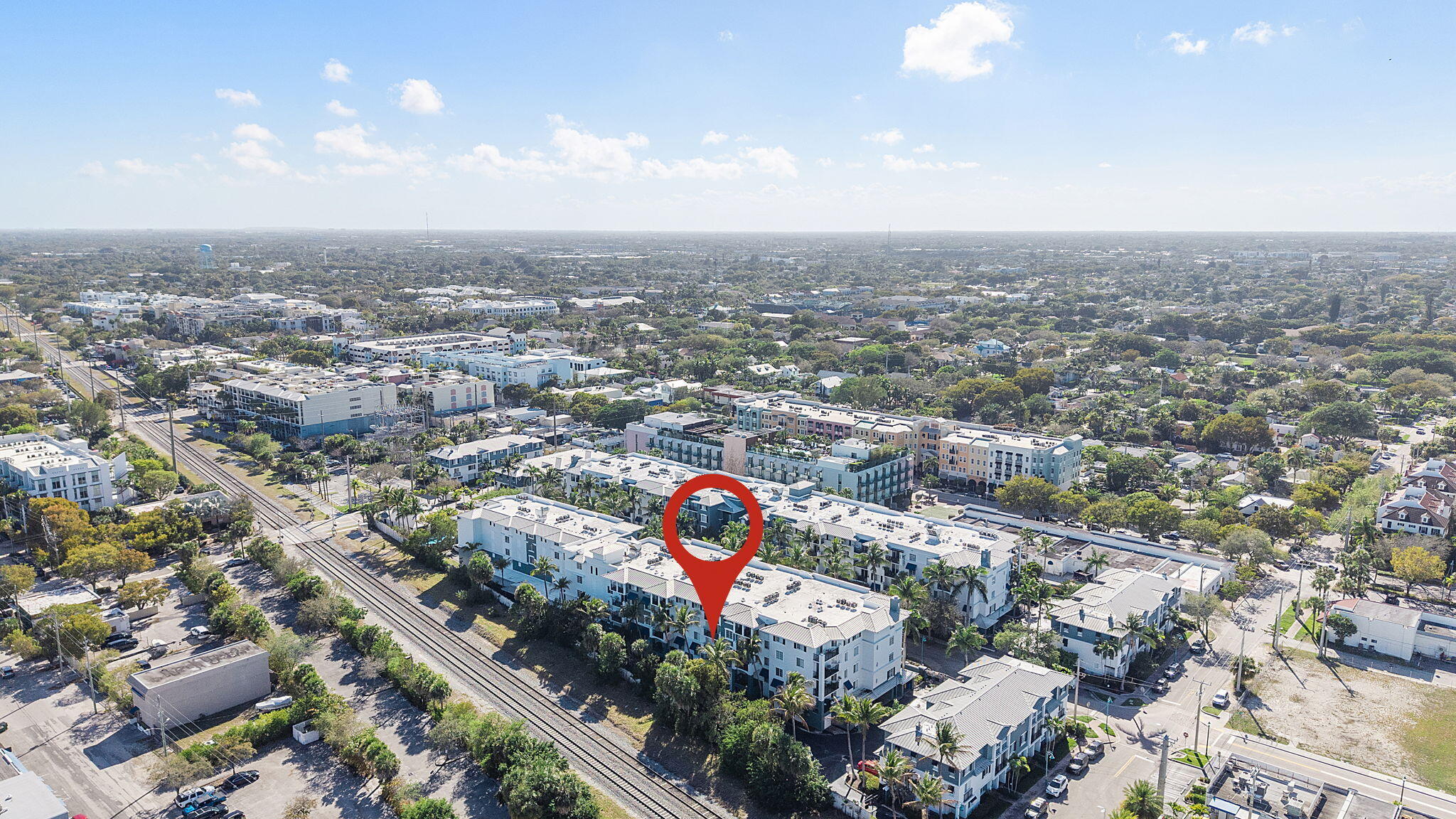 PINEAPPLE GROVE - Residential