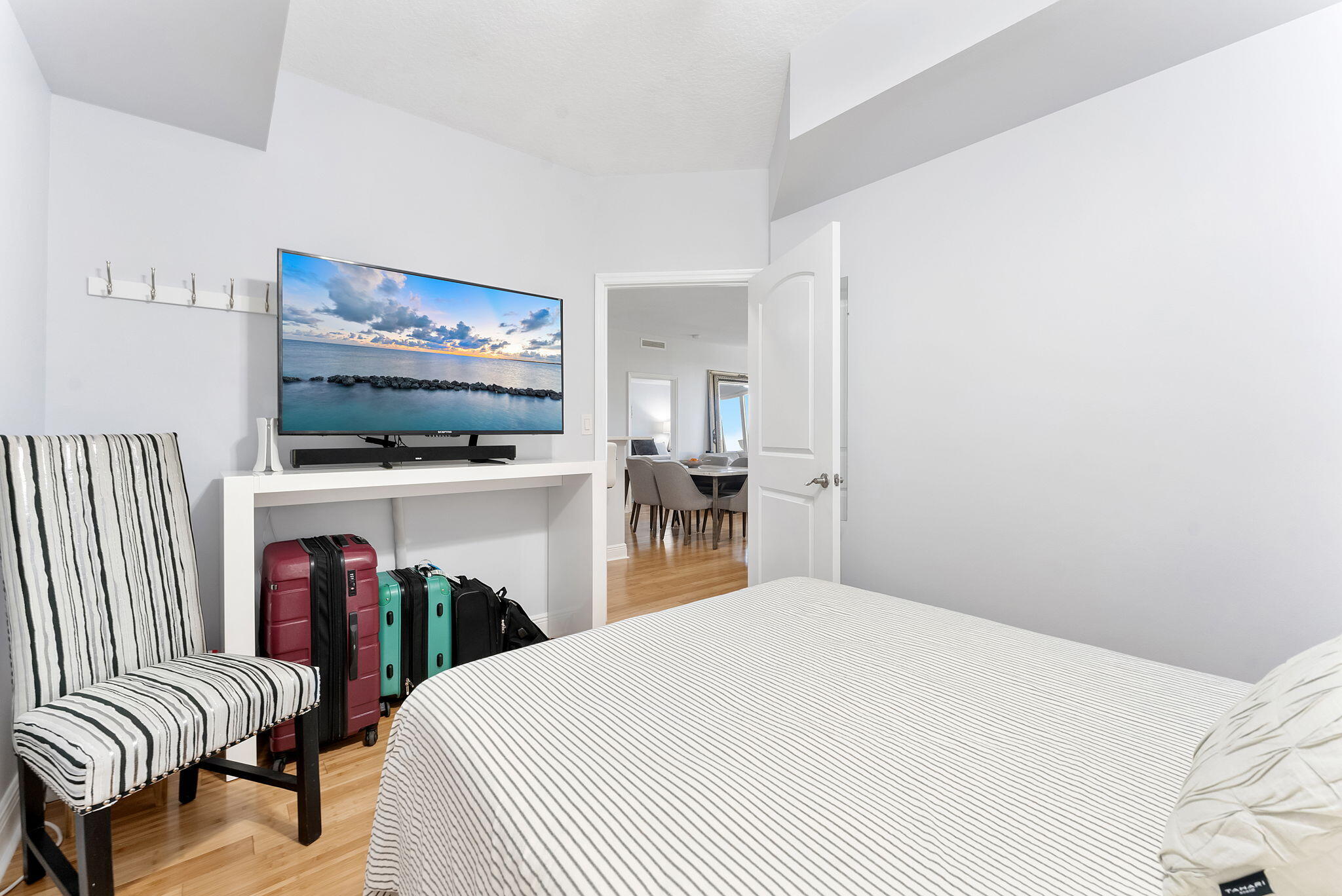 PINEAPPLE GROVE - Residential