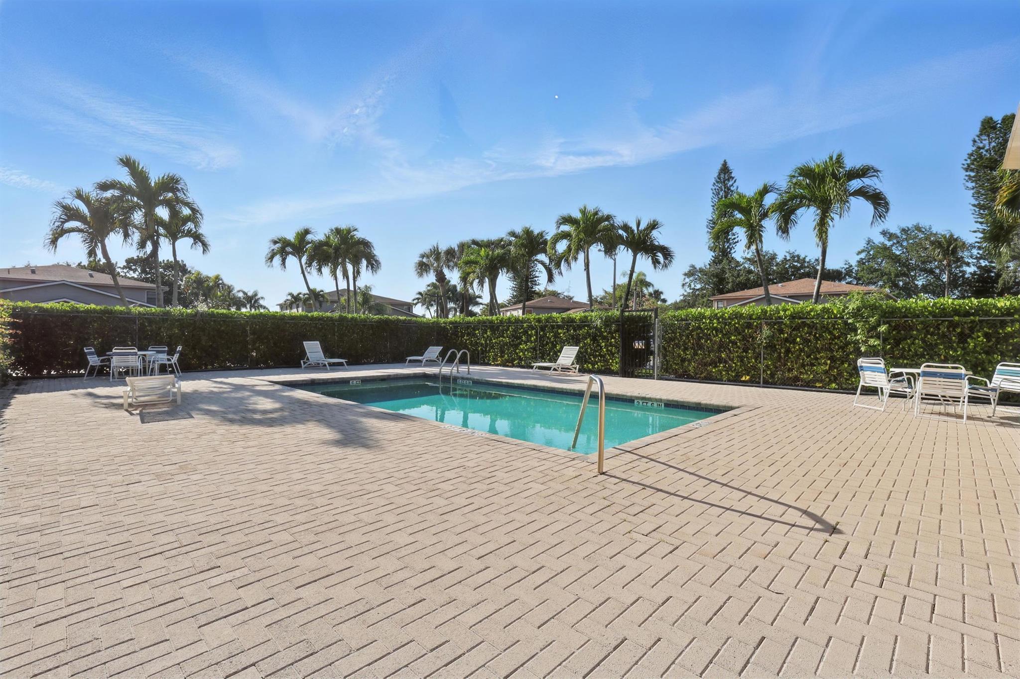 4491 Willow Pond Road Apt B