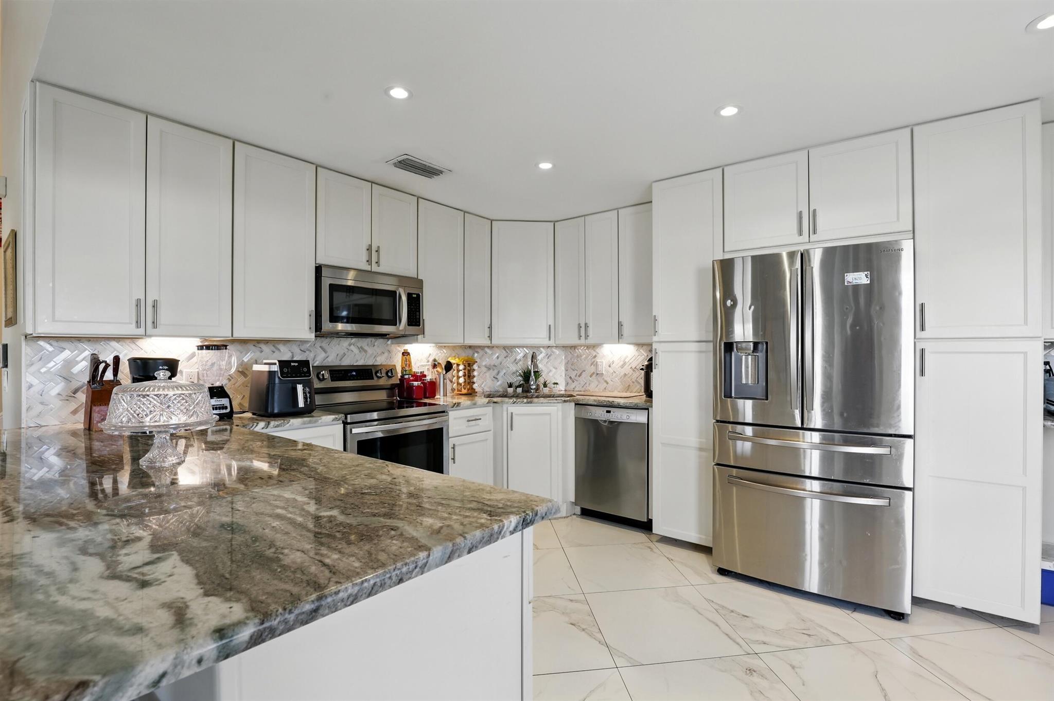 4491 Willow Pond Road Apt B
