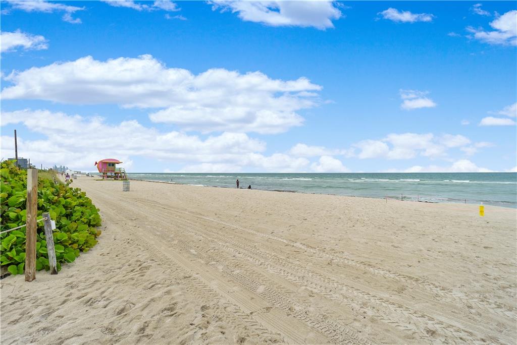 THE CORVETTE CONDO - Residential