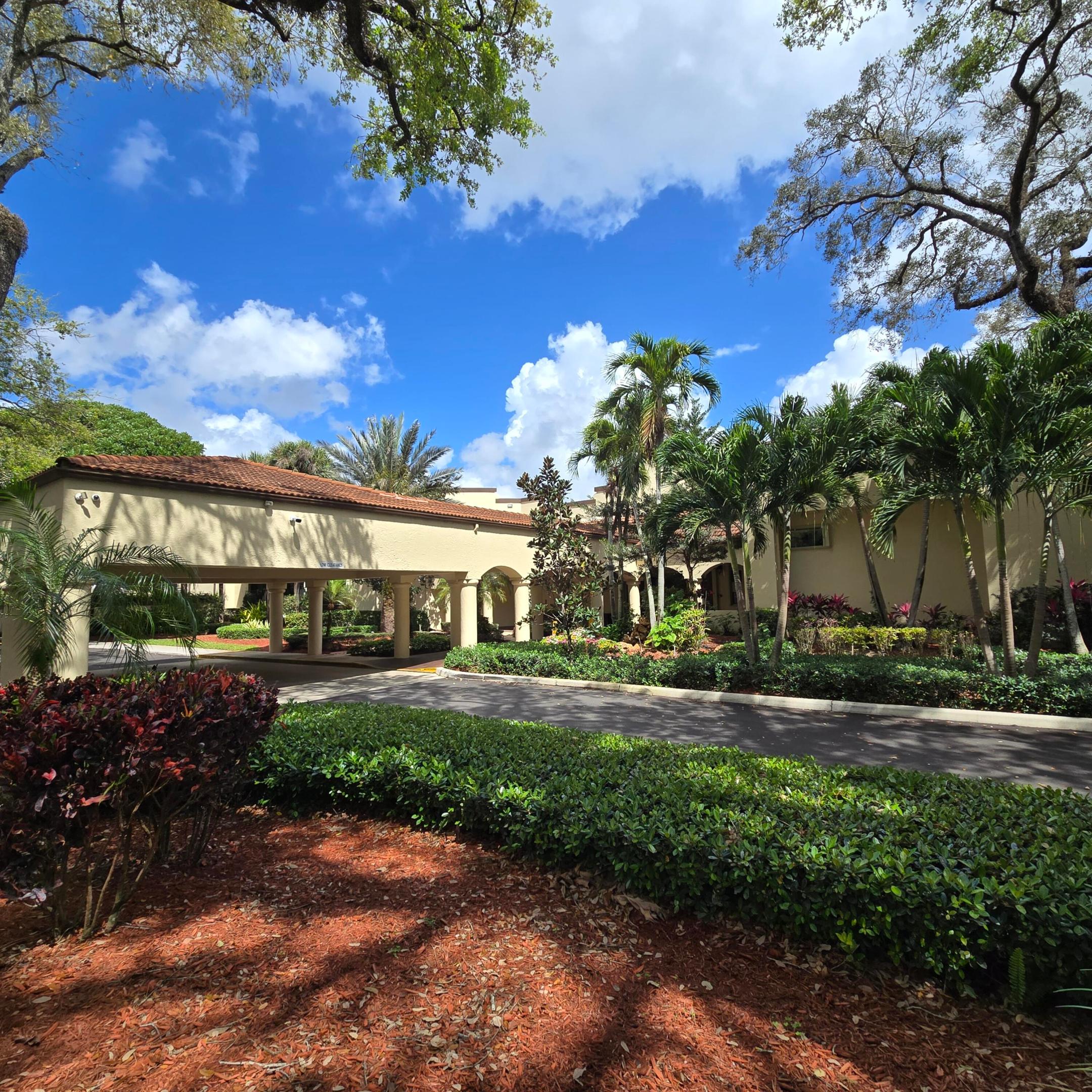 LIVE OAK CONDO SIX - Residential