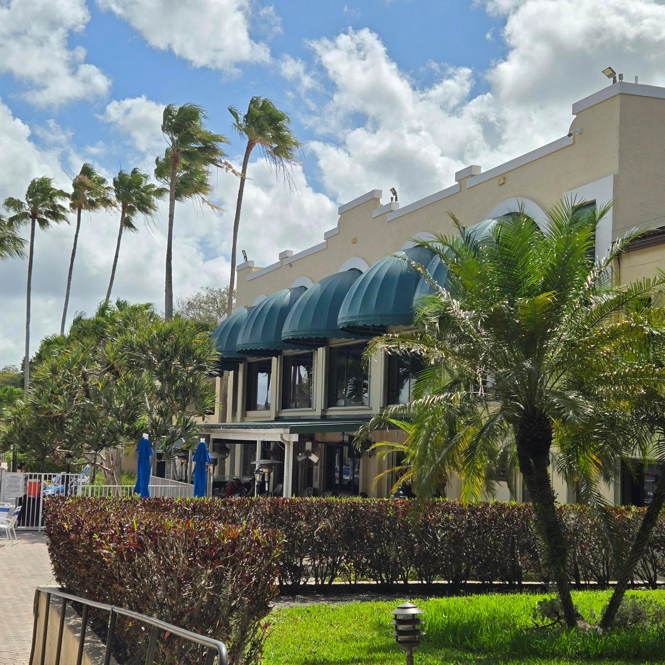 LIVE OAK CONDO SIX - Residential