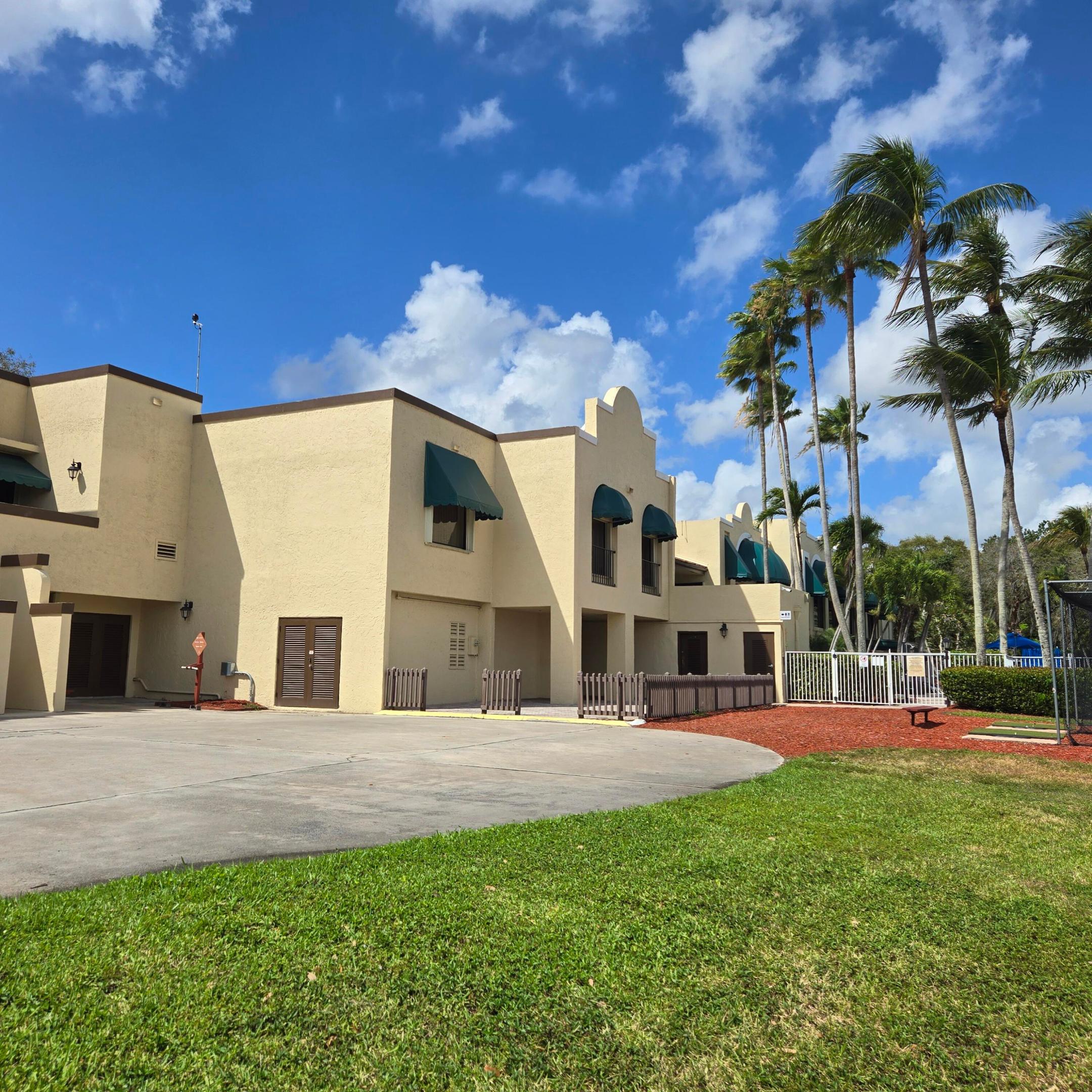 LIVE OAK CONDO SIX - Residential