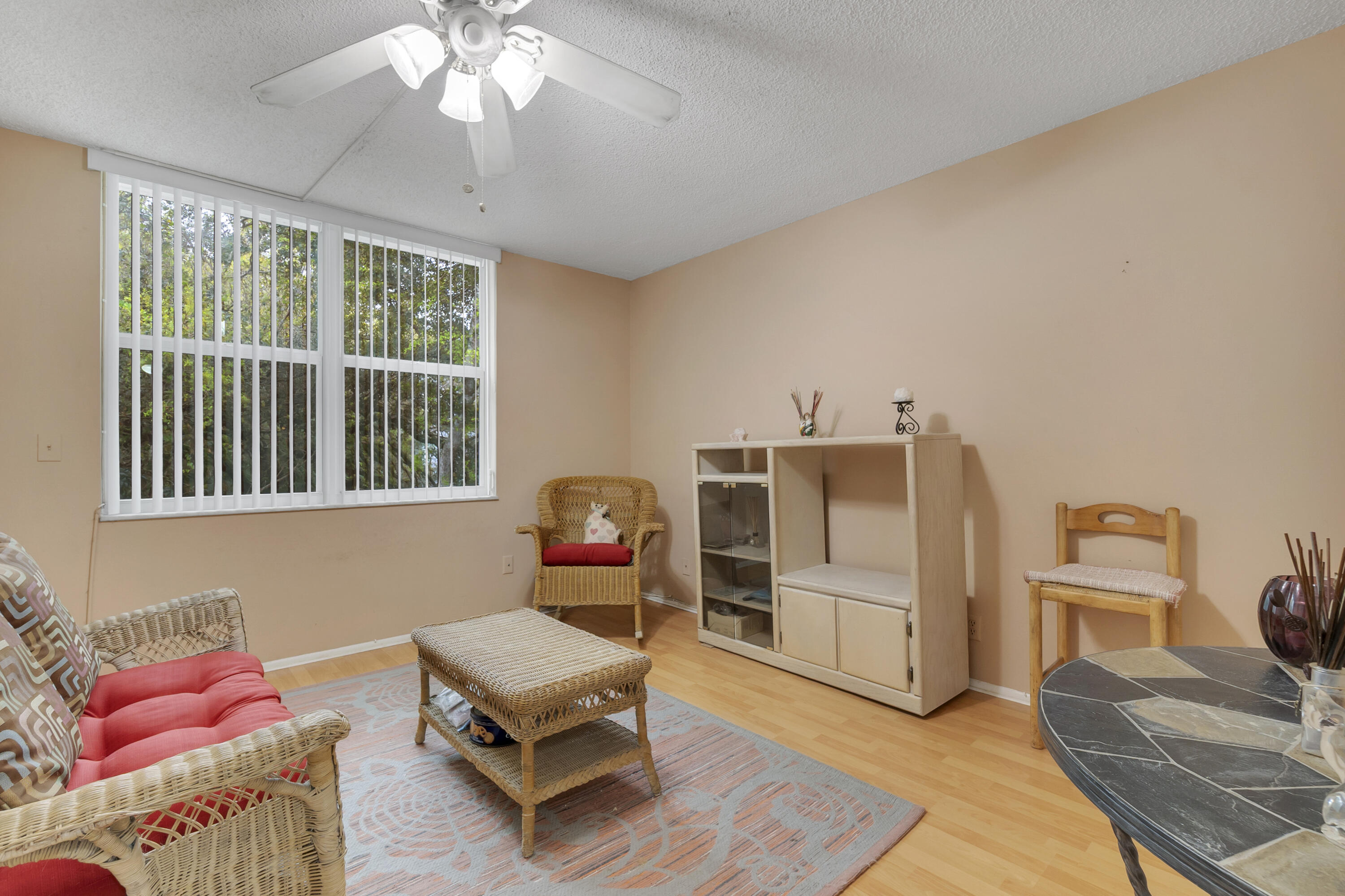 LIVE OAK CONDO SIX - Residential