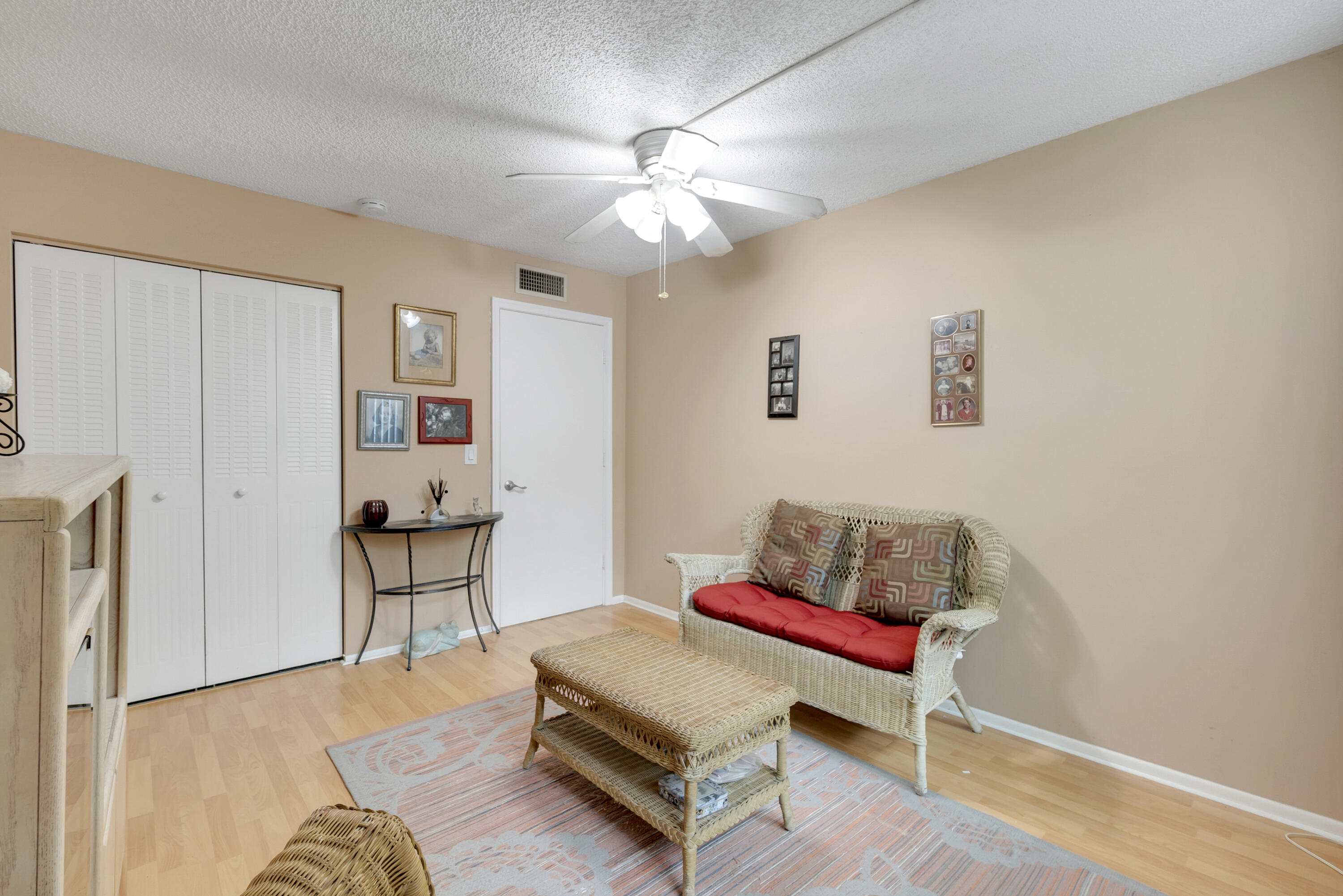 LIVE OAK CONDO SIX - Residential