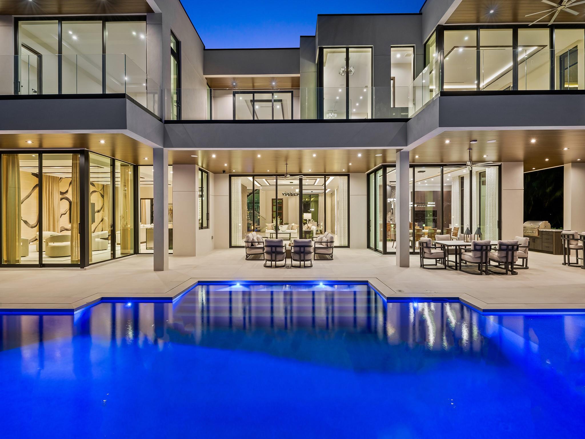 HARBOR BEACH - Residential