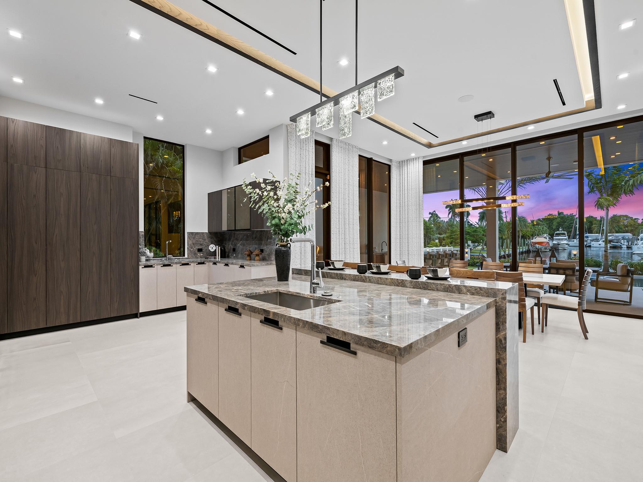 HARBOR BEACH - Residential