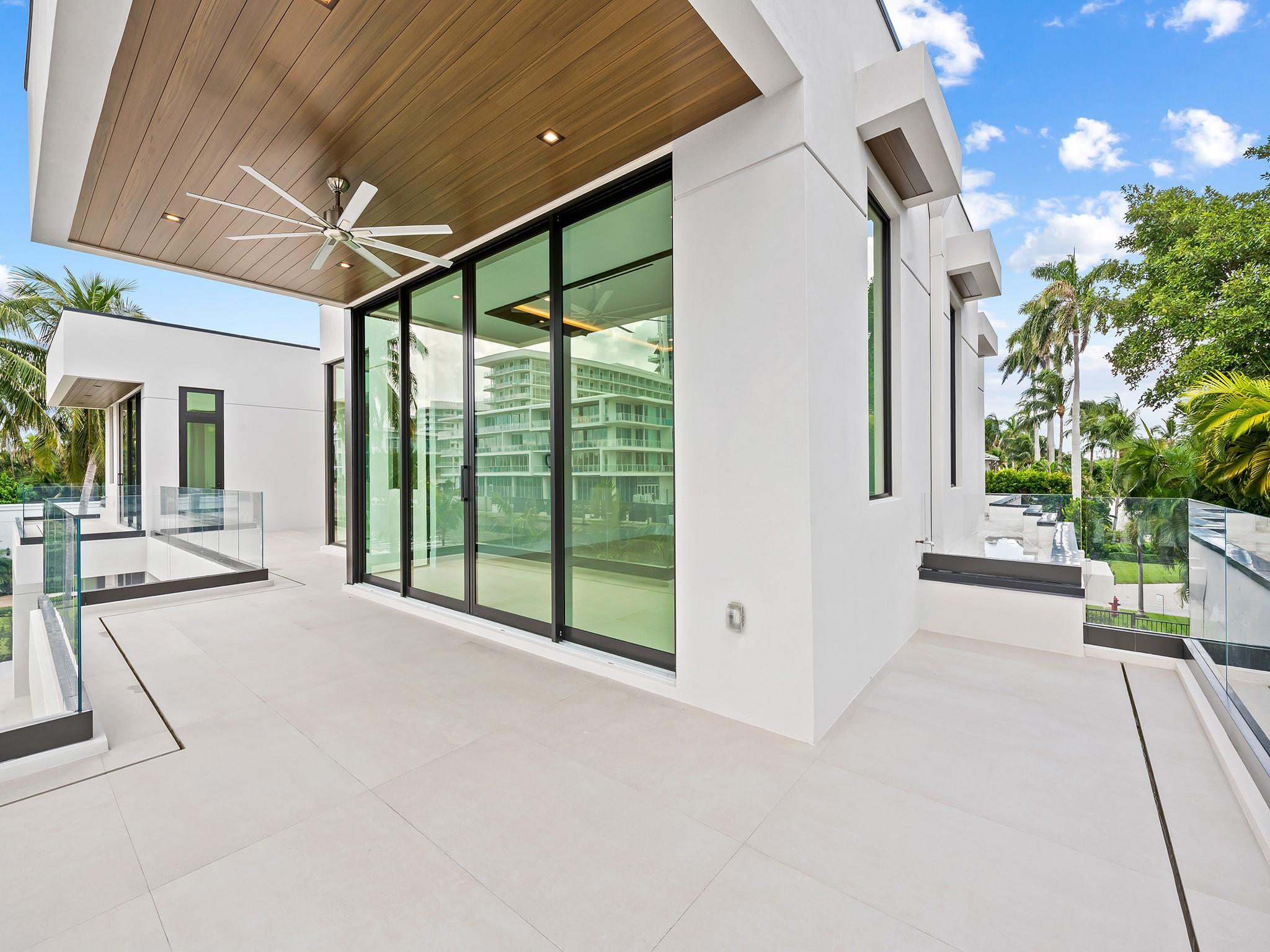 HARBOR BEACH - Residential