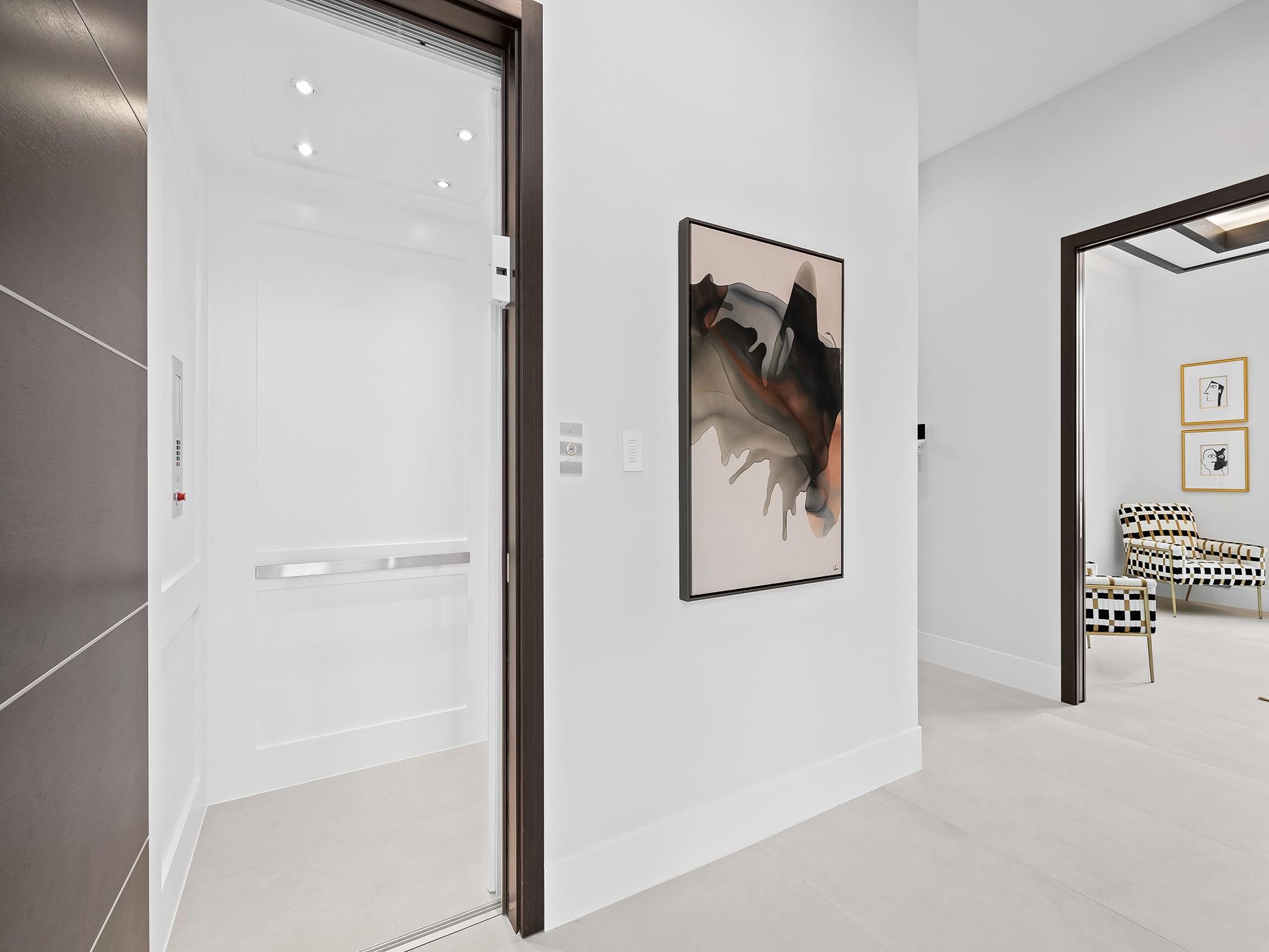 HARBOR BEACH - Residential