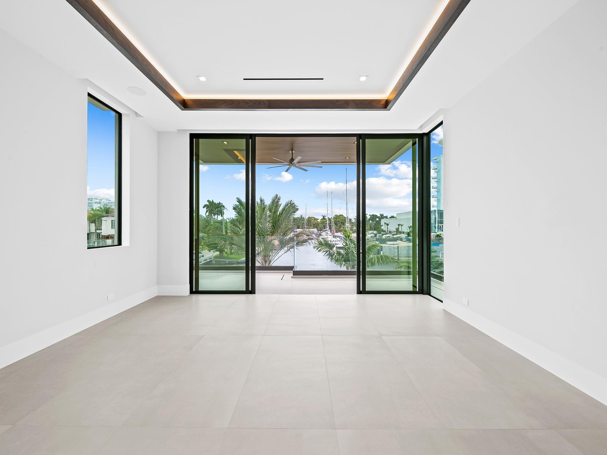 HARBOR BEACH - Residential