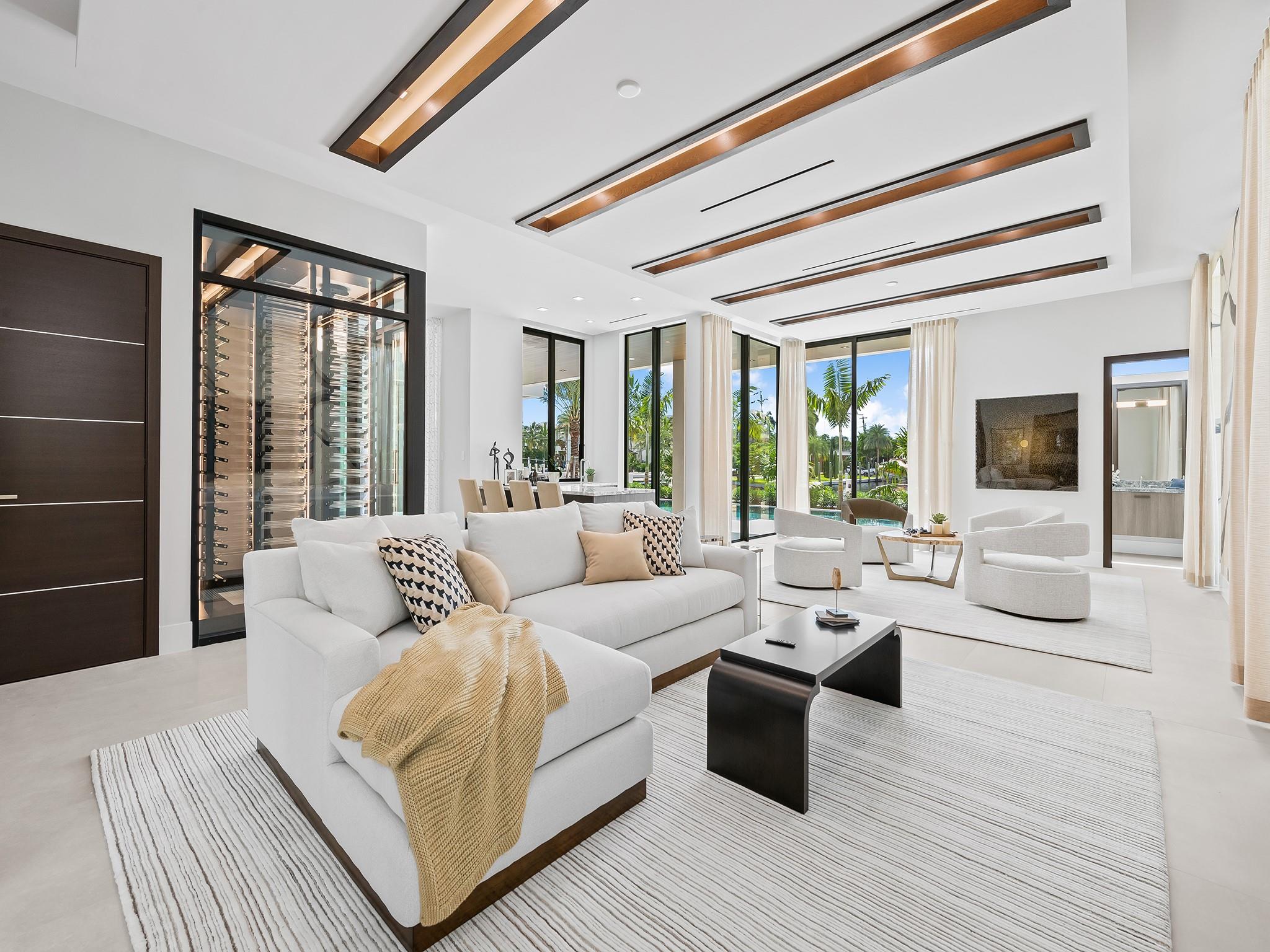 HARBOR BEACH - Residential