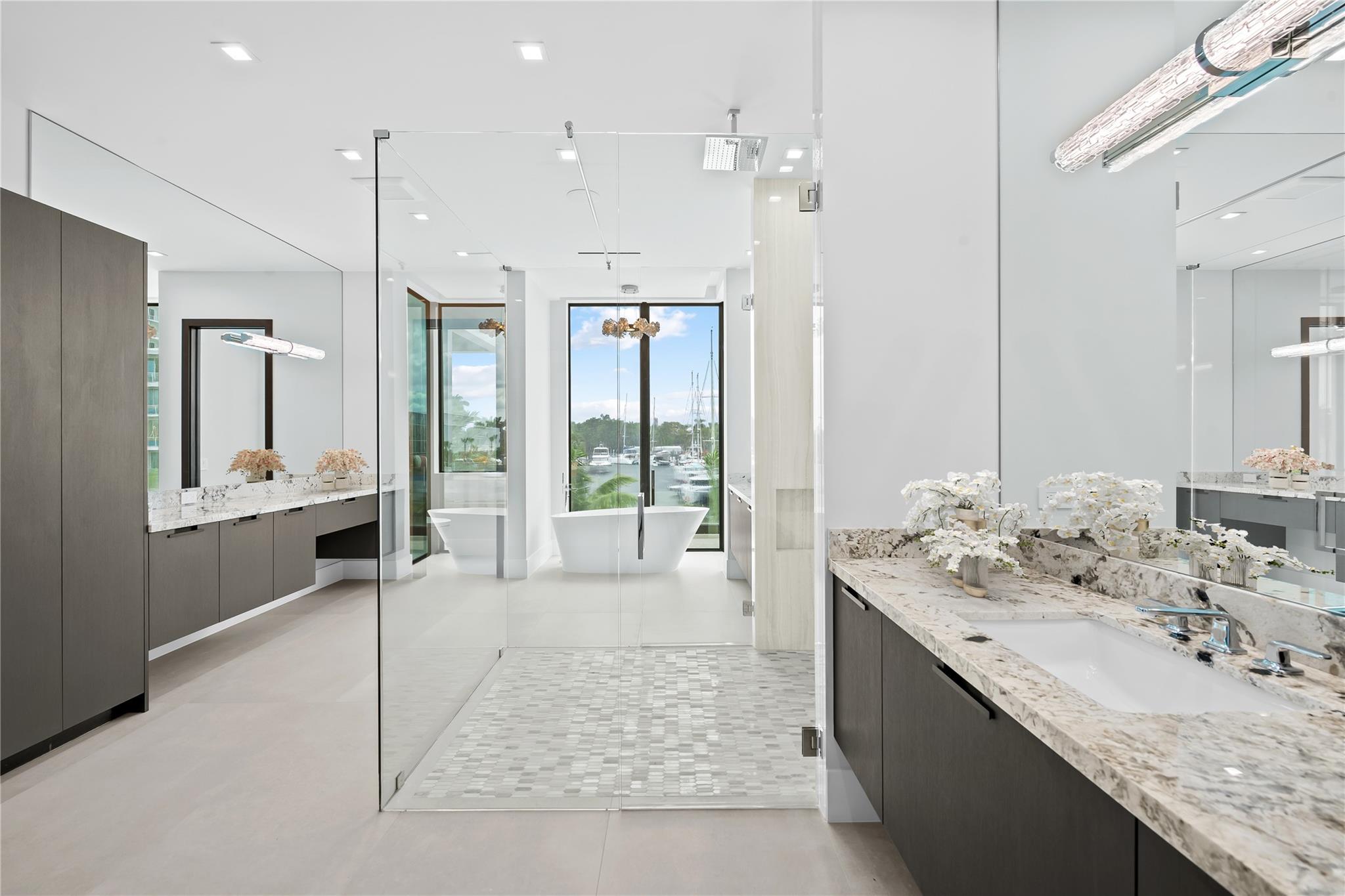 HARBOR BEACH - Residential