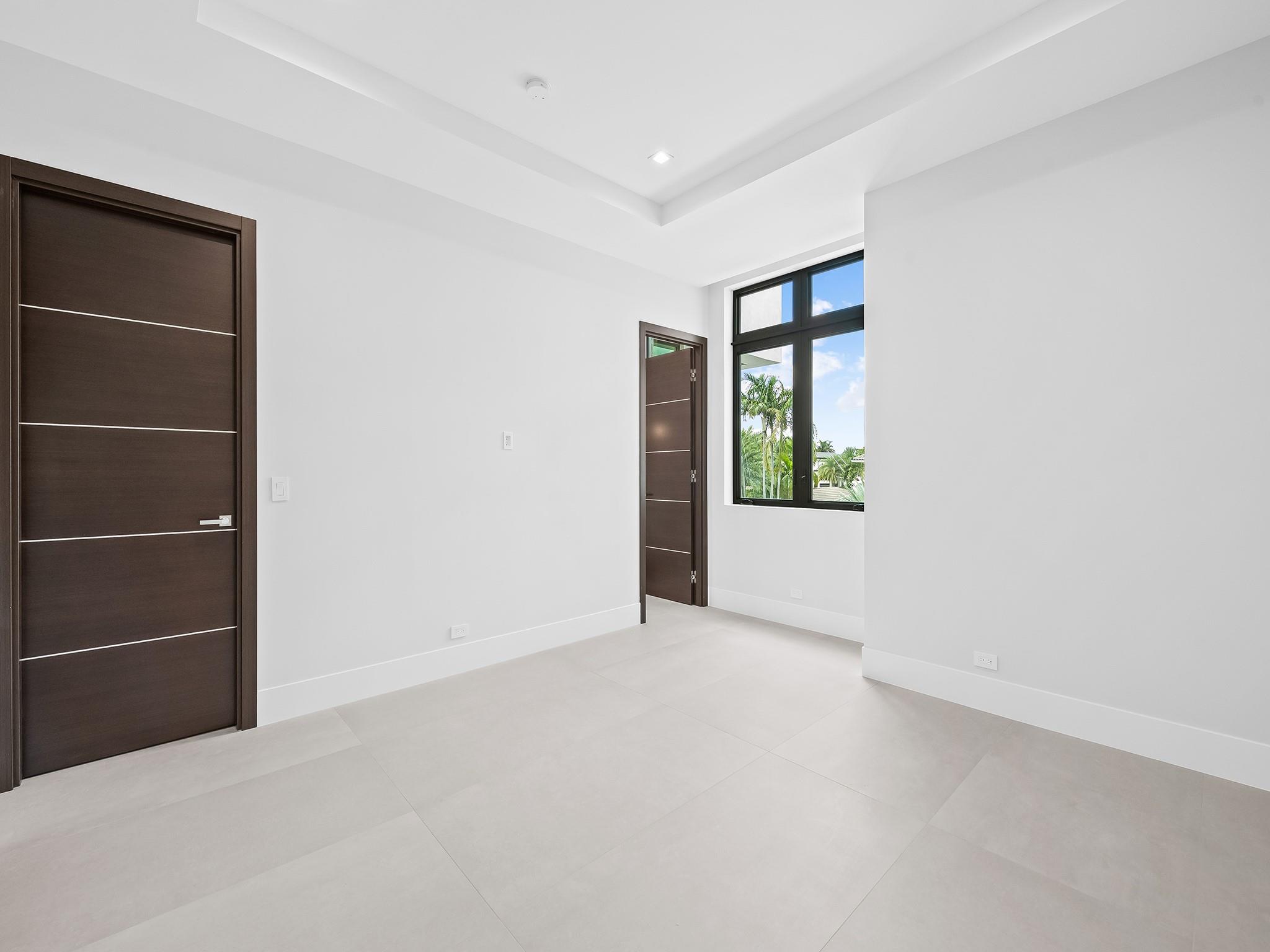 HARBOR BEACH - Residential