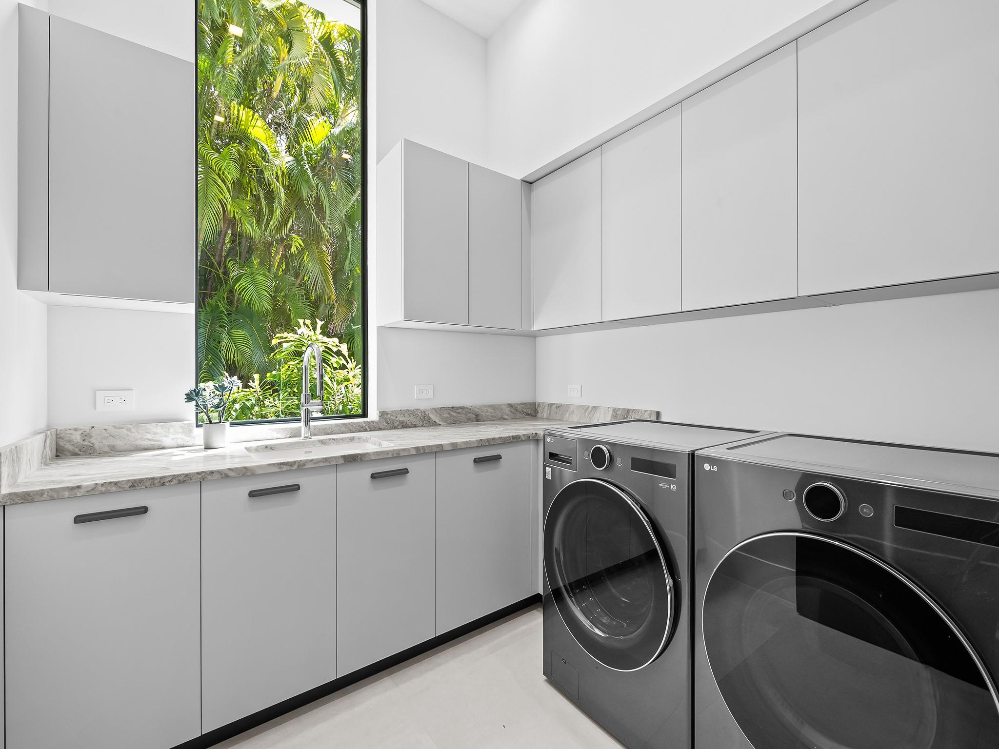 HARBOR BEACH - Residential